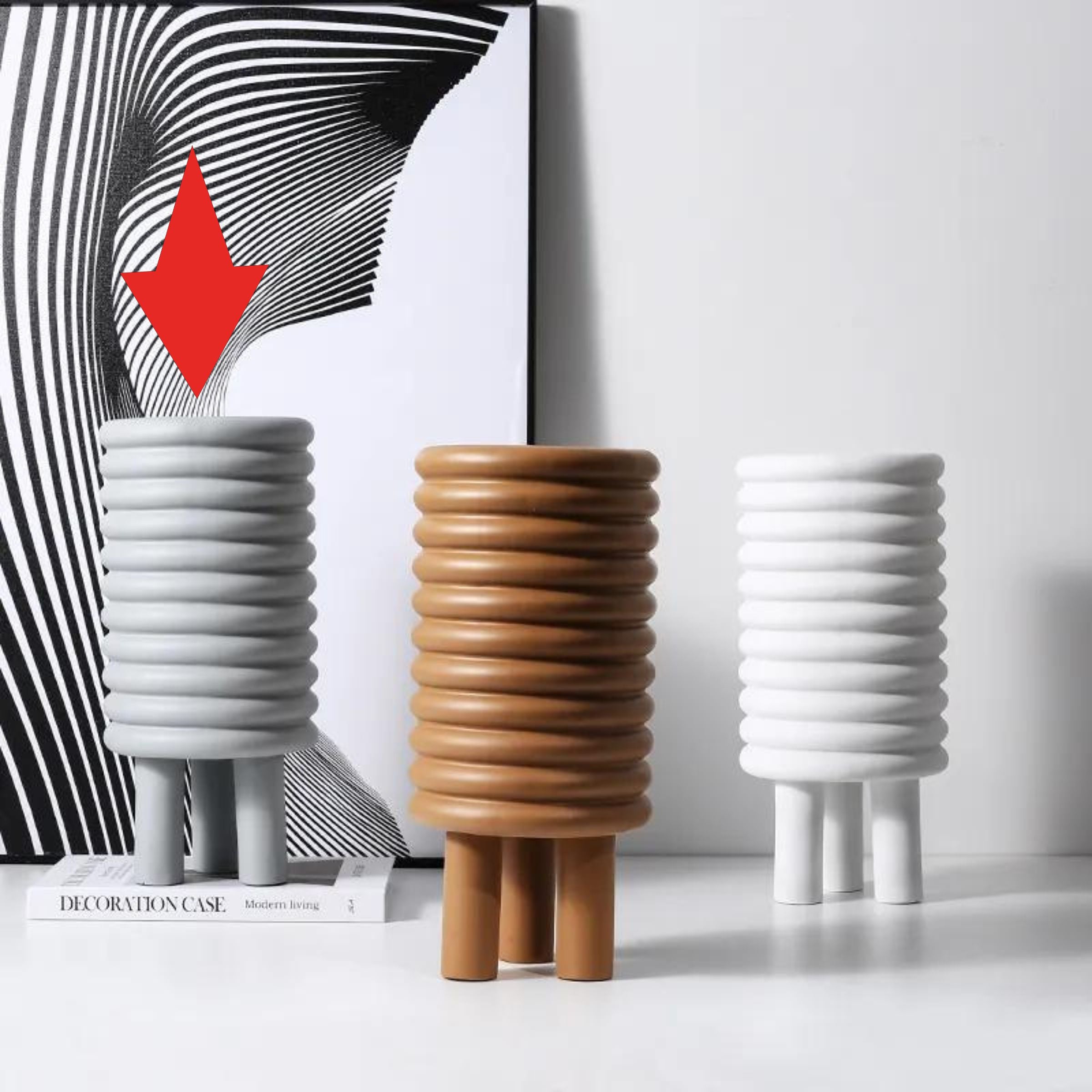 Circle Vase Grey Fc-Sz2174C - Vases - ebarza Furniture UAE | Shop Modern Furniture in Abu Dhabi & Dubai - مفروشات ايبازرا في الامارات | تسوق اثاث عصري وديكورات مميزة في دبي وابوظبي