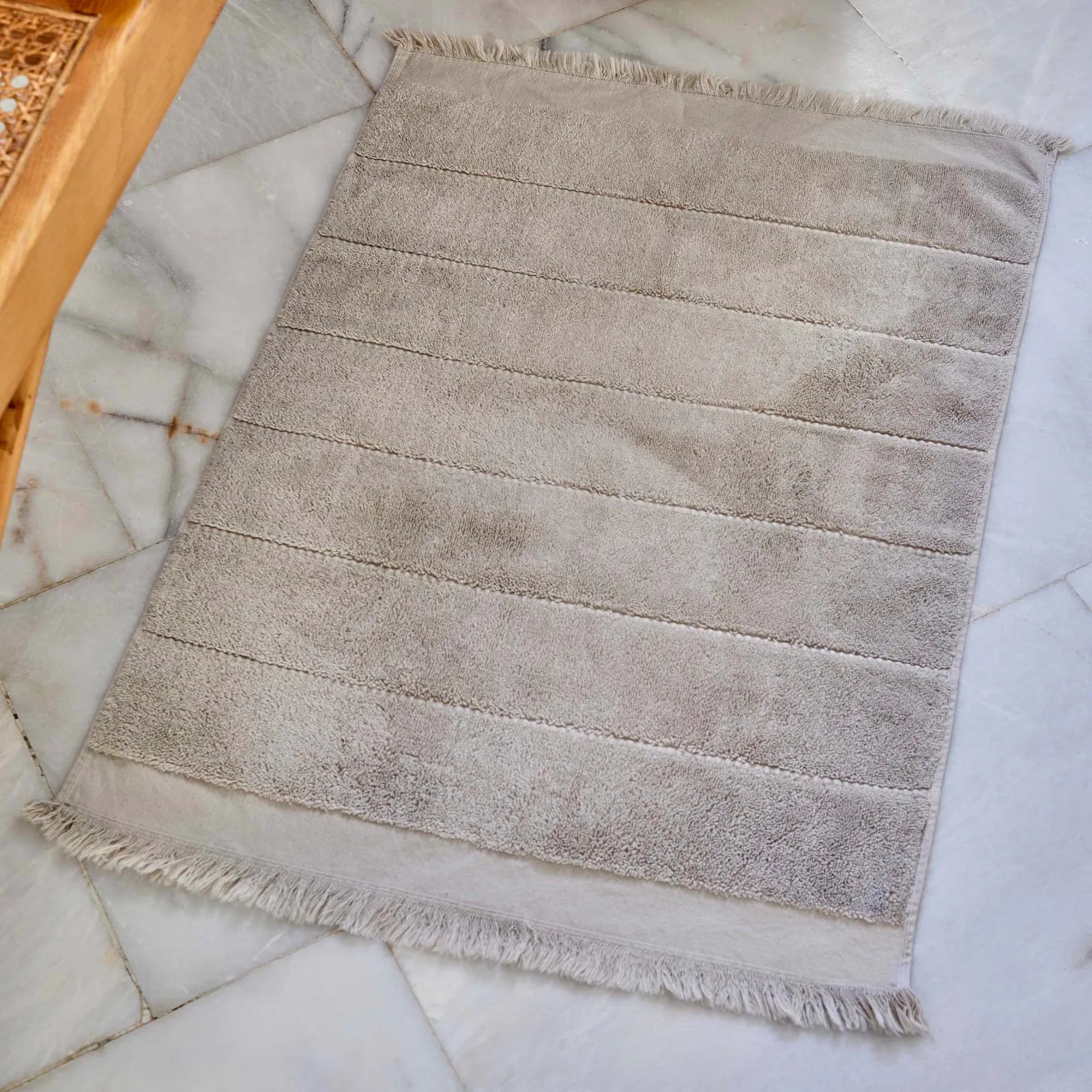 Karaca Home 4 Element Beige Bath Mat 50x70 cm 200.18.01.0940 - Bath Mats - ebarza Furniture UAE | Shop Modern Furniture in Abu Dhabi & Dubai - مفروشات ايبازرا في الامارات | تسوق اثاث عصري وديكورات مميزة في دبي وابوظبي