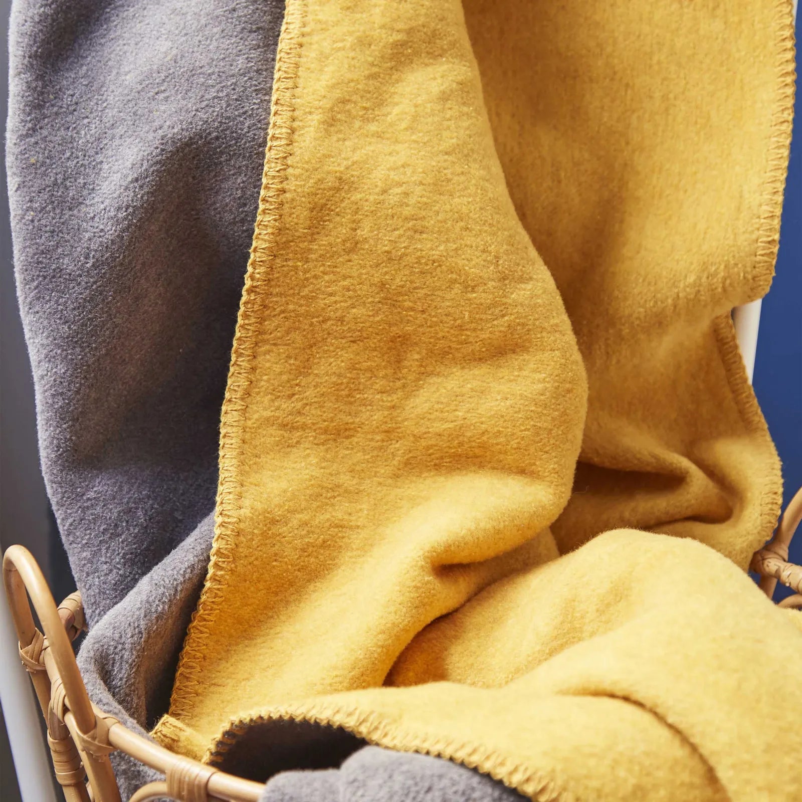 Karaca Nautica Home Jetty Mustard Anthracite Double Sided Single Cotton Blanket 180.01.01.0446 - Blankets - ebarza Furniture UAE | Shop Modern Furniture in Abu Dhabi & Dubai - مفروشات ايبازرا في الامارات | تسوق اثاث عصري وديكورات مميزة في دبي وابوظبي