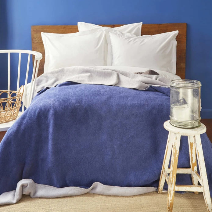 Karaca Nautica Home Jetty Navy Blue grey Double-Sided Single Cotton Blanket 180.01.01.0449 - Blankets - ebarza Furniture UAE | Shop Modern Furniture in Abu Dhabi & Dubai - مفروشات ايبازرا في الامارات | تسوق اثاث عصري وديكورات مميزة في دبي وابوظبي