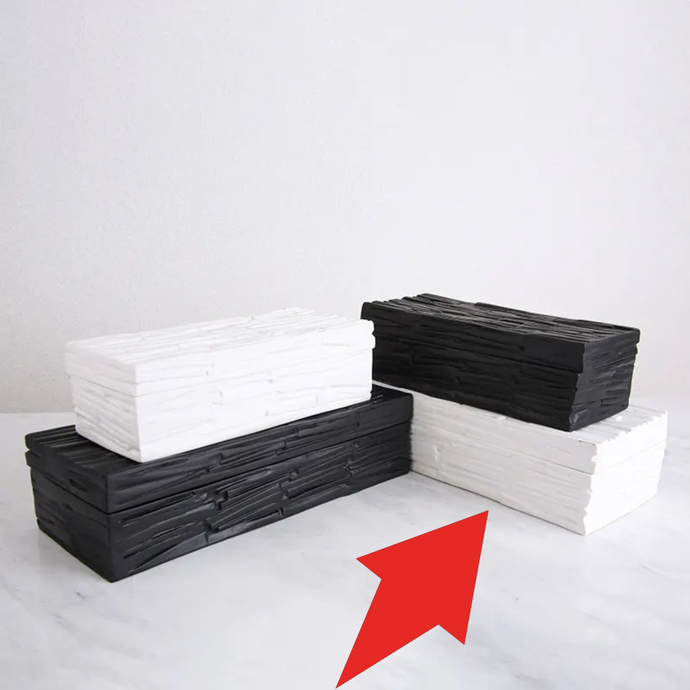 White Resin Decorative Box-A Fc-Sz2022A - Decorative Boxes - ebarza Furniture UAE | Shop Modern Furniture in Abu Dhabi & Dubai - مفروشات ايبازرا في الامارات | تسوق اثاث عصري وديكورات مميزة في دبي وابوظبي