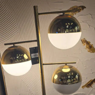 As Is - Rho Floor Lamp Cy-New-054 -  DISPLAY ITEM - ebarza Furniture UAE | Shop Modern Furniture in Abu Dhabi & Dubai - مفروشات ايبازرا في الامارات | تسوق اثاث عصري وديكورات مميزة في دبي وابوظبي