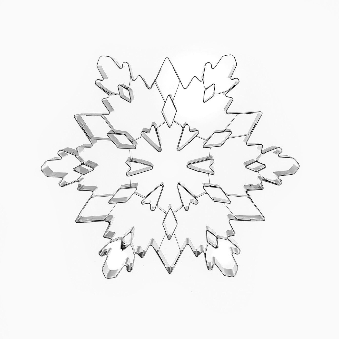 Karaca New Year Snowflake Cookie Mold 153.03.06.8593 -  Cookware Sets - ebarza Furniture UAE | Shop Modern Furniture in Abu Dhabi & Dubai - مفروشات ايبازرا في الامارات | تسوق اثاث عصري وديكورات مميزة في دبي وابوظبي