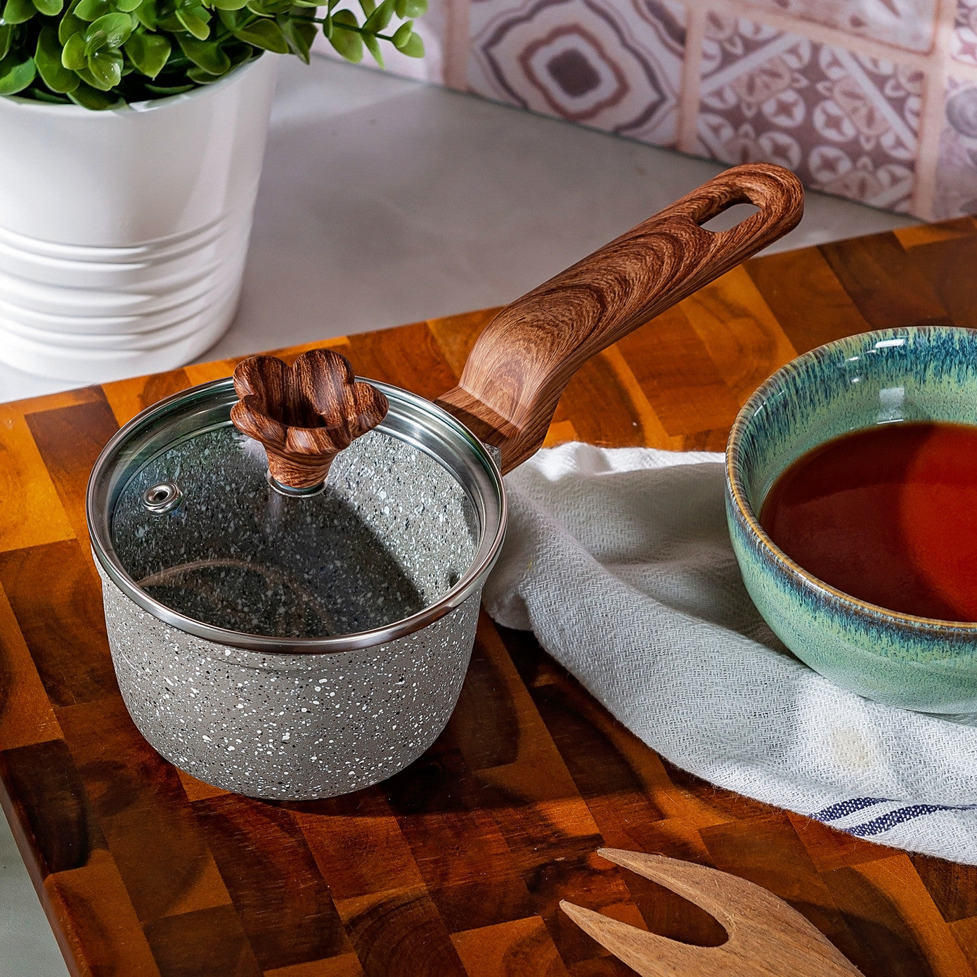 Karaca Dark Silver Biogranite Mini Saucepan 10 cm 153.03.08.0086 -  Cookware Sets - ebarza Furniture UAE | Shop Modern Furniture in Abu Dhabi & Dubai - مفروشات ايبازرا في الامارات | تسوق اثاث عصري وديكورات مميزة في دبي وابوظبي
