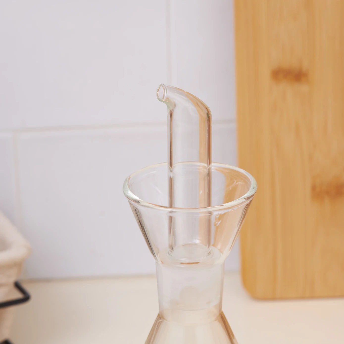 Karaca Chem Oil Bottle 420 ml 153.03.08.3231 -  Drinkware - ebarza Furniture UAE | Shop Modern Furniture in Abu Dhabi & Dubai - مفروشات ايبازرا في الامارات | تسوق اثاث عصري وديكورات مميزة في دبي وابوظبي