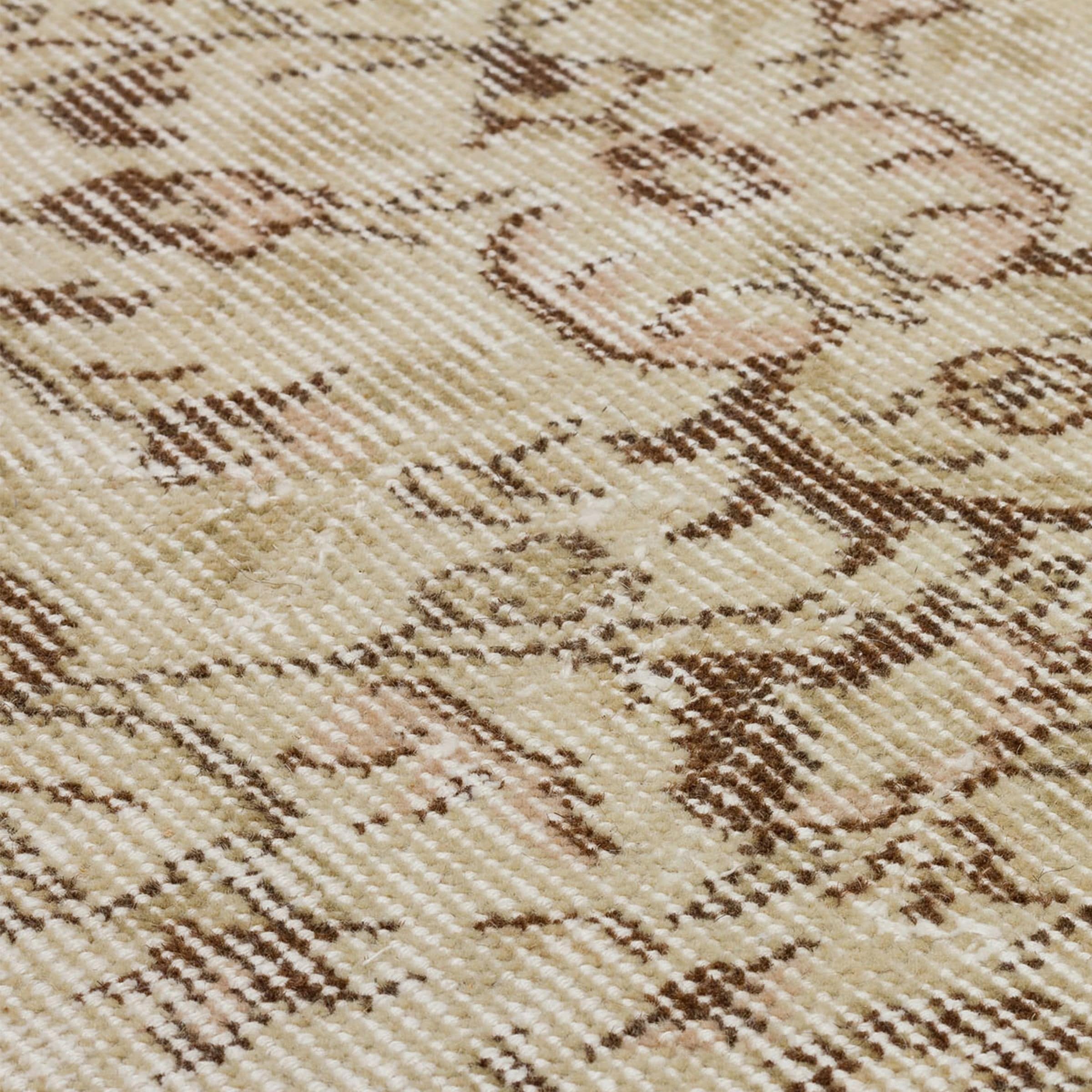 165 X 276 Anatolian Hand  Knotted Carpet Vintage Style 7073 -  Rugs - ebarza Furniture UAE | Shop Modern Furniture in Abu Dhabi & Dubai - مفروشات ايبازرا في الامارات | تسوق اثاث عصري وديكورات مميزة في دبي وابوظبي