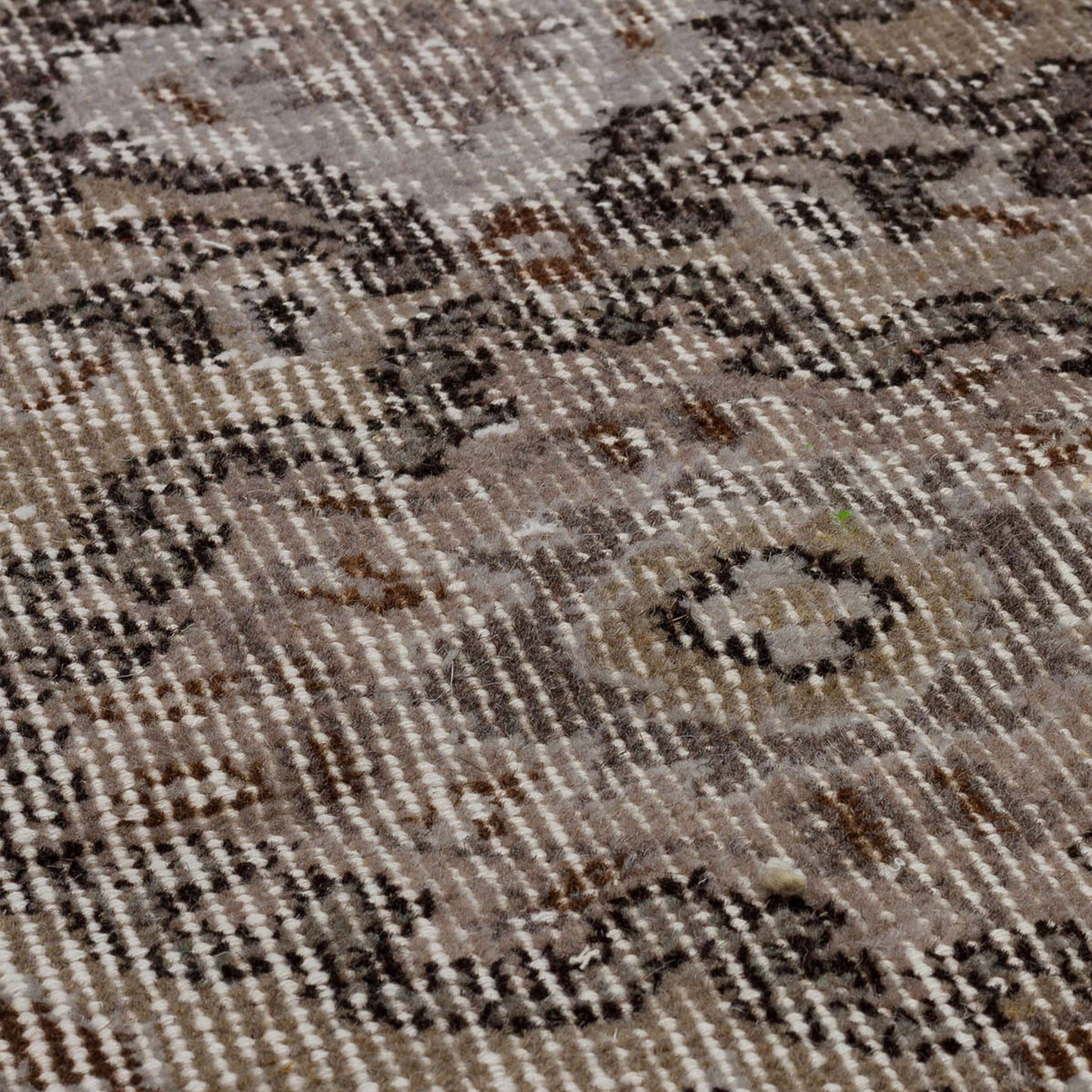 170 X 262 Anatolian Hand  Knotted Carpet Vintage Style 7178 -  Rugs - ebarza Furniture UAE | Shop Modern Furniture in Abu Dhabi & Dubai - مفروشات ايبازرا في الامارات | تسوق اثاث عصري وديكورات مميزة في دبي وابوظبي