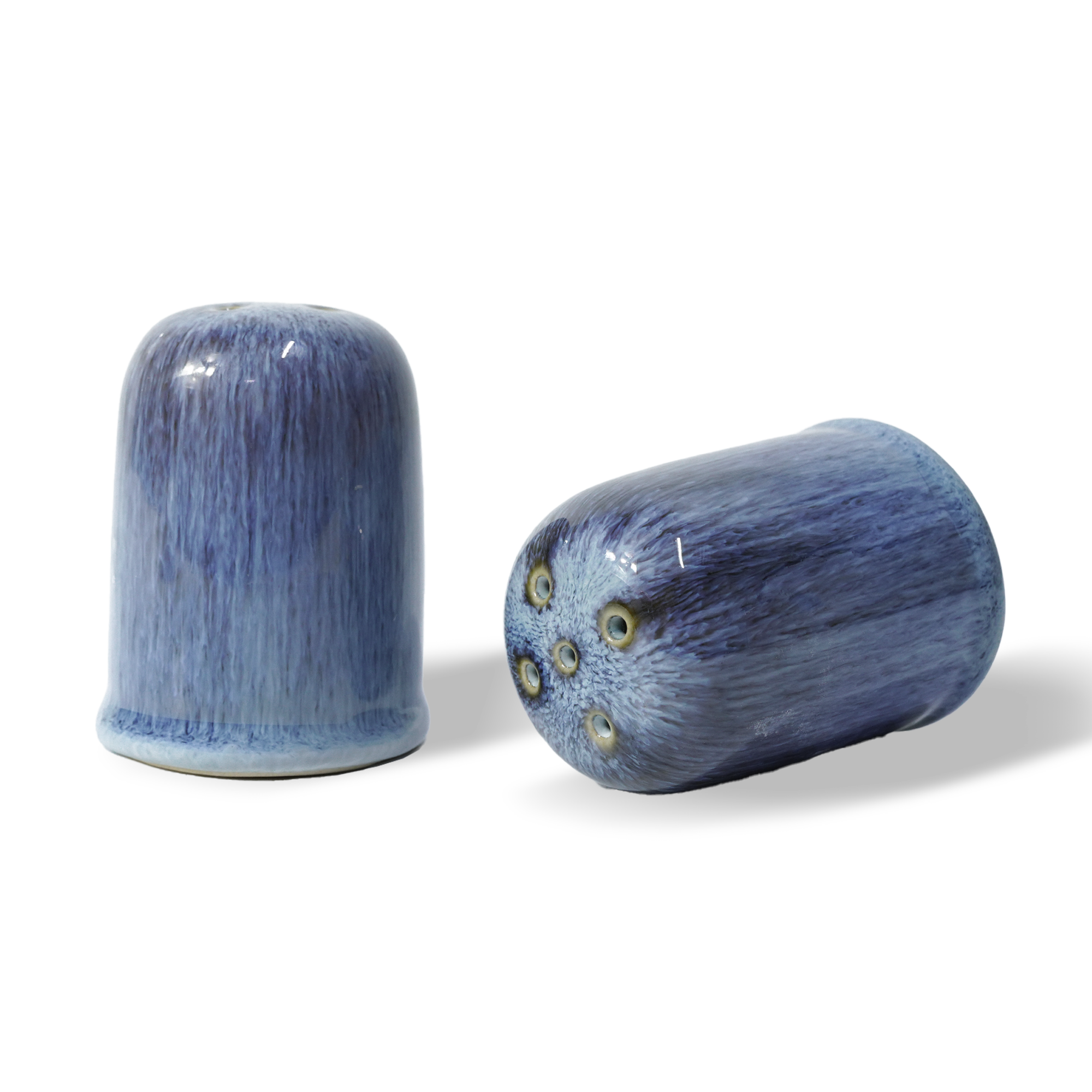 Set of 2 Blue wave Salt & Pepper Shaker Black and Blue HZ4379 -  Spice Sets - ebarza Furniture UAE | Shop Modern Furniture in Abu Dhabi & Dubai - مفروشات ايبازرا في الامارات | تسوق اثاث عصري وديكورات مميزة في دبي وابوظبي