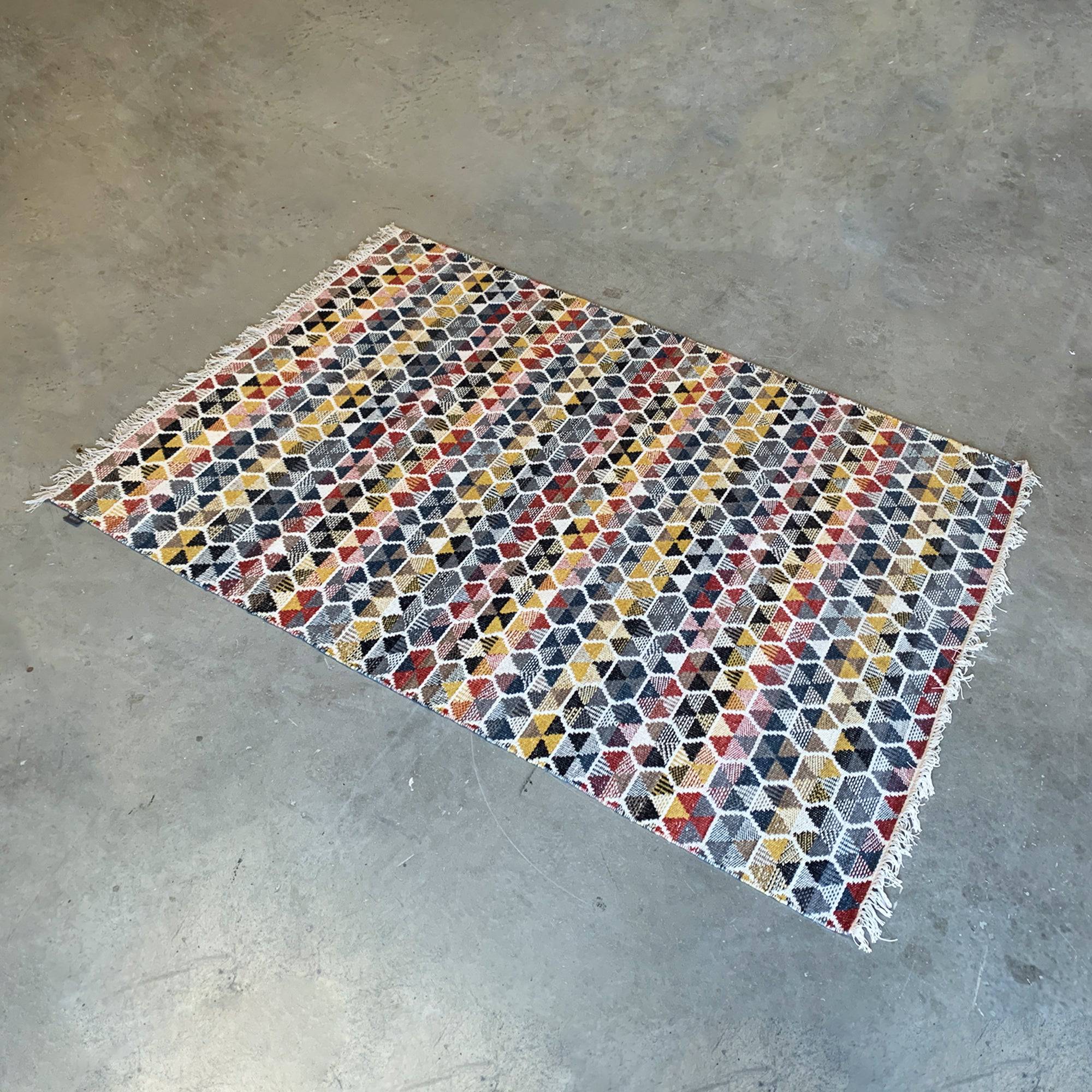 230X160 Cm Bolton Handmade Wool Rug Bolton Blt-28-L -  Rugs - ebarza Furniture UAE | Shop Modern Furniture in Abu Dhabi & Dubai - مفروشات ايبازرا في الامارات | تسوق اثاث عصري وديكورات مميزة في دبي وابوظبي