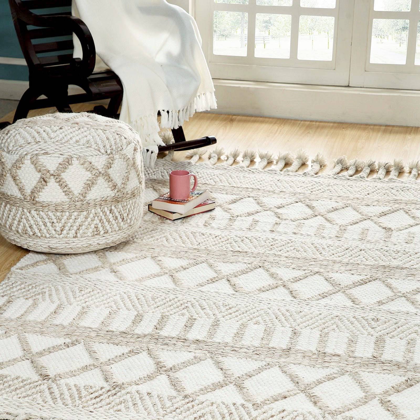 230X160 Cm Catalina Handmade Wool Rug Catalina-Cl-01-M -  Rugs - ebarza Furniture UAE | Shop Modern Furniture in Abu Dhabi & Dubai - مفروشات ايبازرا في الامارات | تسوق اثاث عصري وديكورات مميزة في دبي وابوظبي