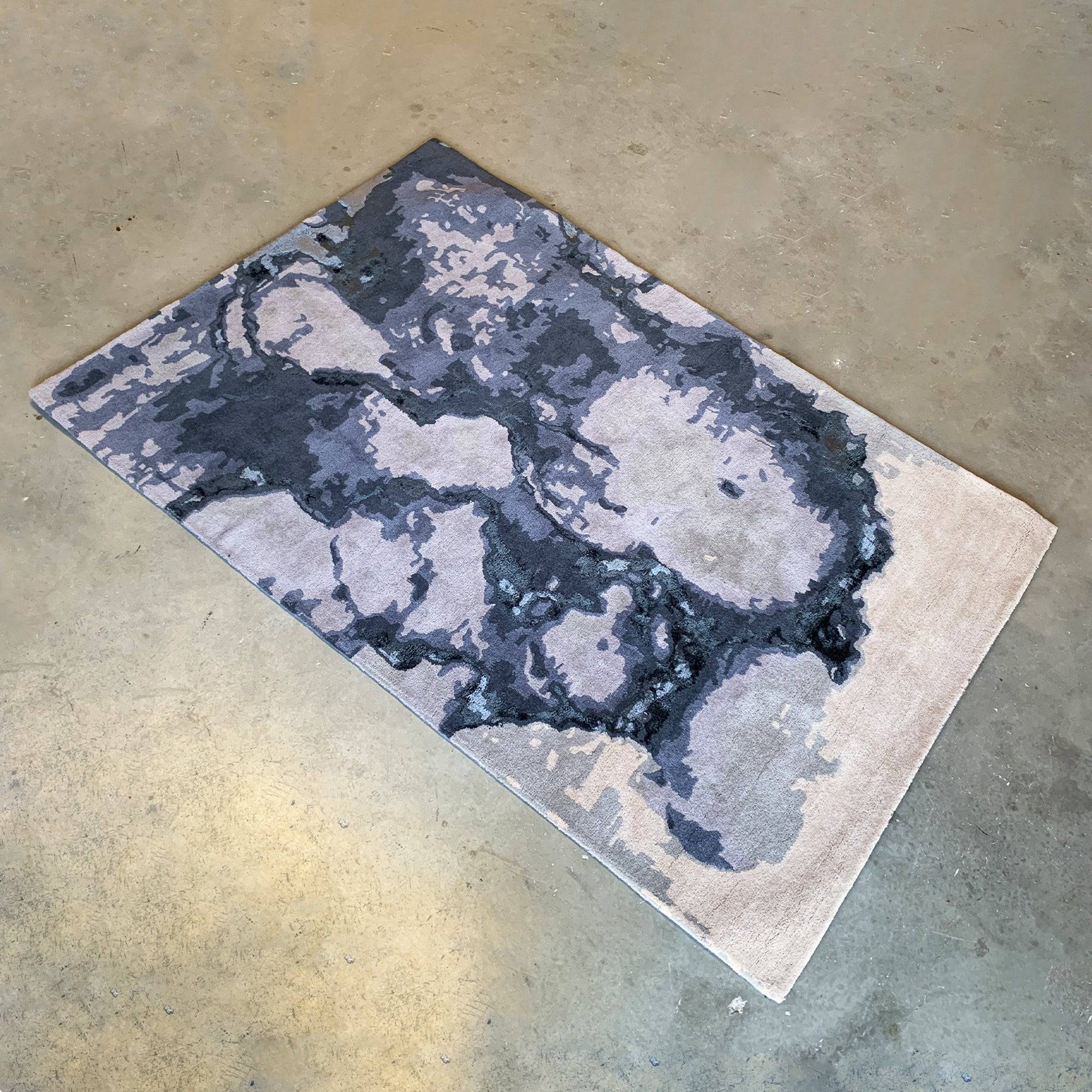 230X160 Cm Handmade Wool Rug Jh-20739-L -  Rugs - ebarza Furniture UAE | Shop Modern Furniture in Abu Dhabi & Dubai - مفروشات ايبازرا في الامارات | تسوق اثاث عصري وديكورات مميزة في دبي وابوظبي