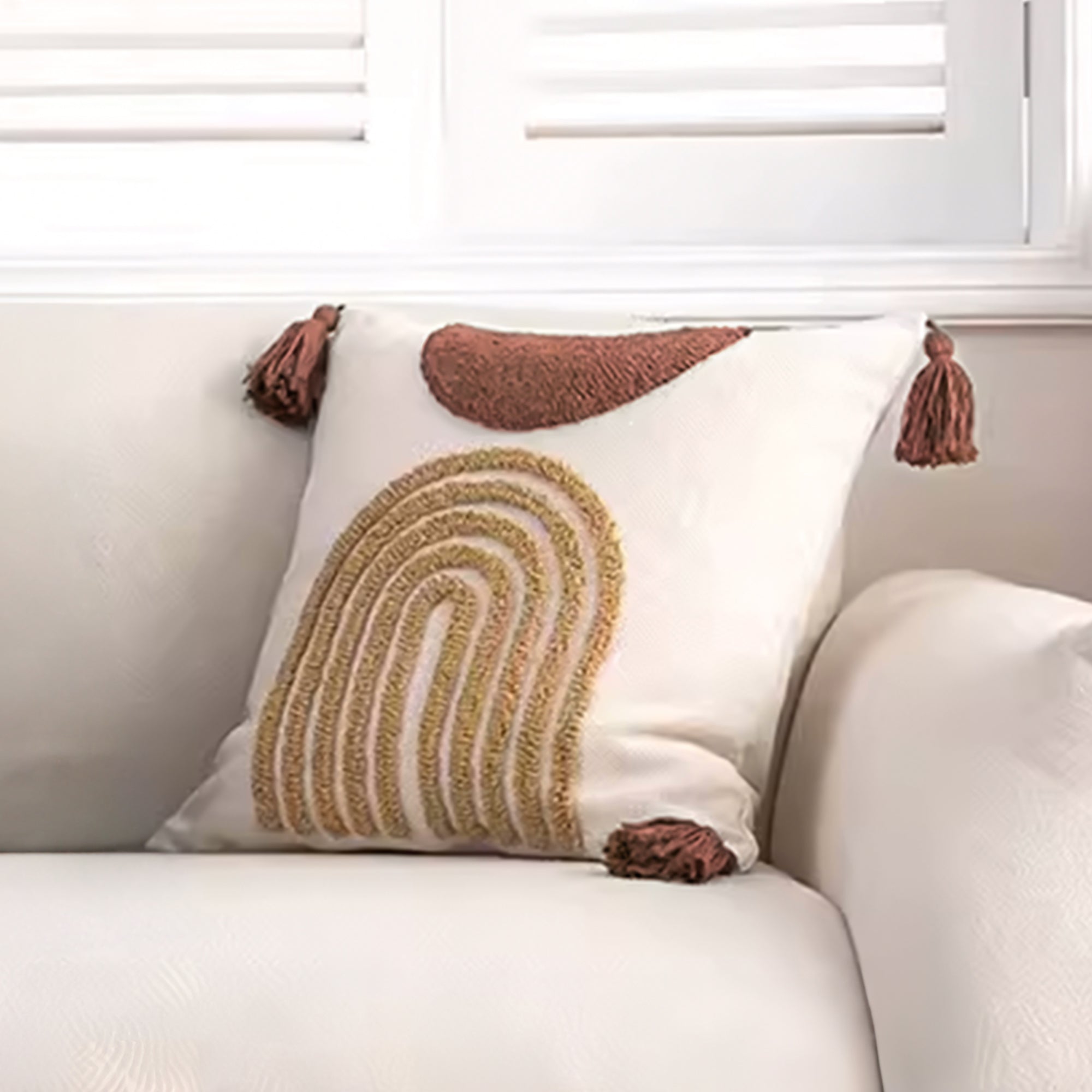 45x45 cm Semi-Circle Tufted Cotton Cushion KD2389-RED&WHITE -  Cushions - ebarza Furniture UAE | Shop Modern Furniture in Abu Dhabi & Dubai - مفروشات ايبازرا في الامارات | تسوق اثاث عصري وديكورات مميزة في دبي وابوظبي