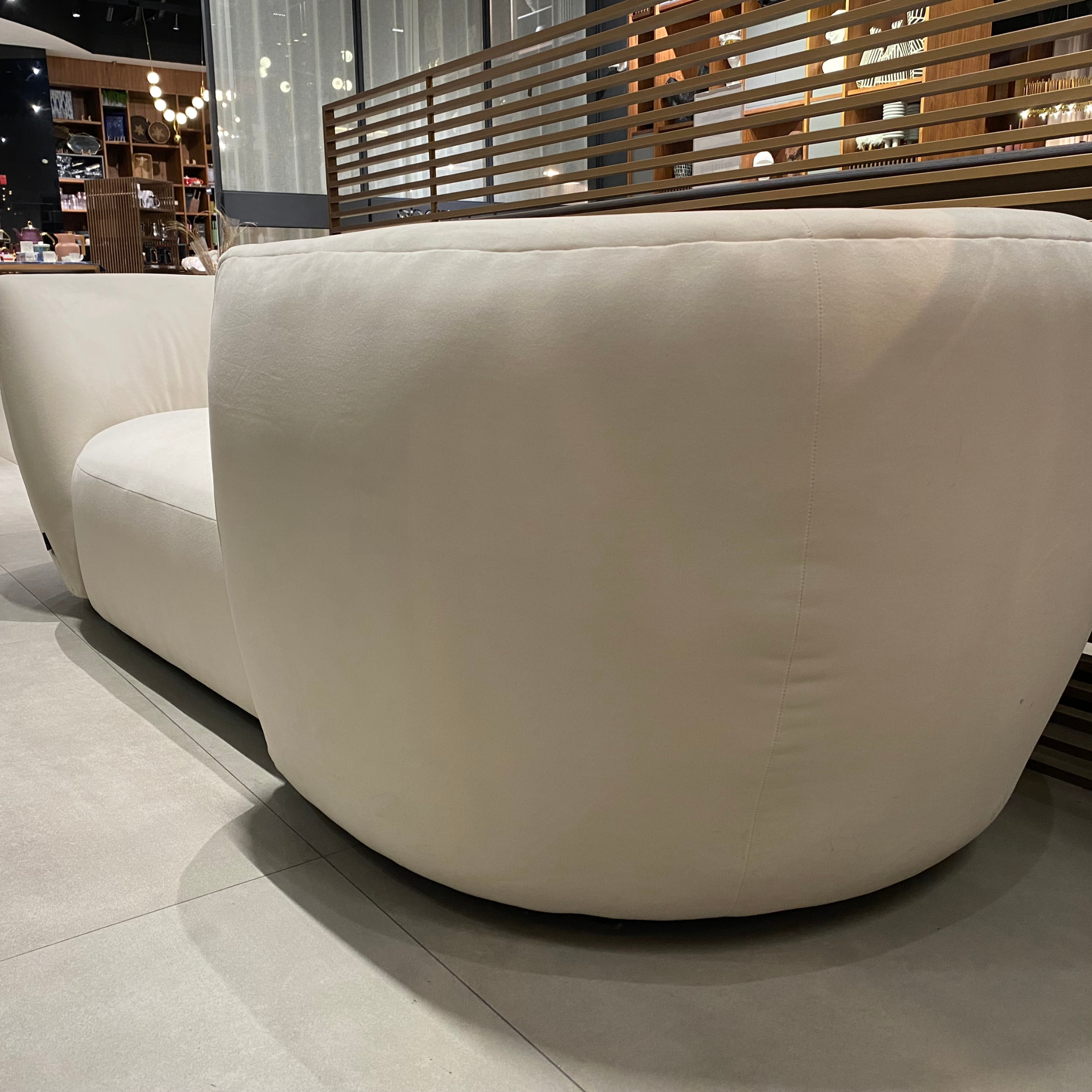 Display Item - Modern Chaise Lounger - Crème 18079ENakheel -  DISPLAY ITEM - ebarza Furniture UAE | Shop Modern Furniture in Abu Dhabi & Dubai - مفروشات ايبازرا في الامارات | تسوق اثاث عصري وديكورات مميزة في دبي وابوظبي
