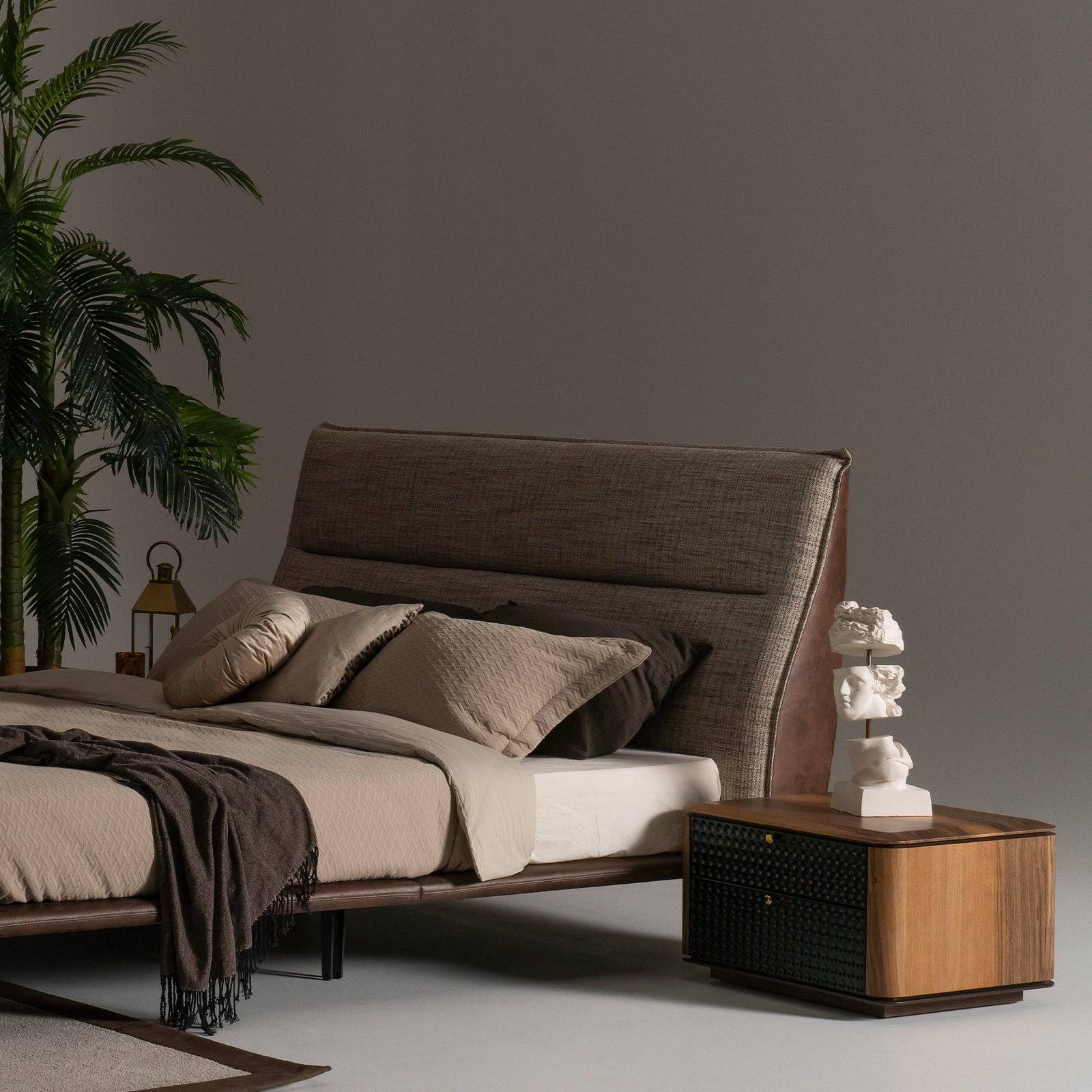 2X Julia Bedside Tables Layla-Table -  Bedside Tables - ebarza Furniture UAE | Shop Modern Furniture in Abu Dhabi & Dubai - مفروشات ايبازرا في الامارات | تسوق اثاث عصري وديكورات مميزة في دبي وابوظبي