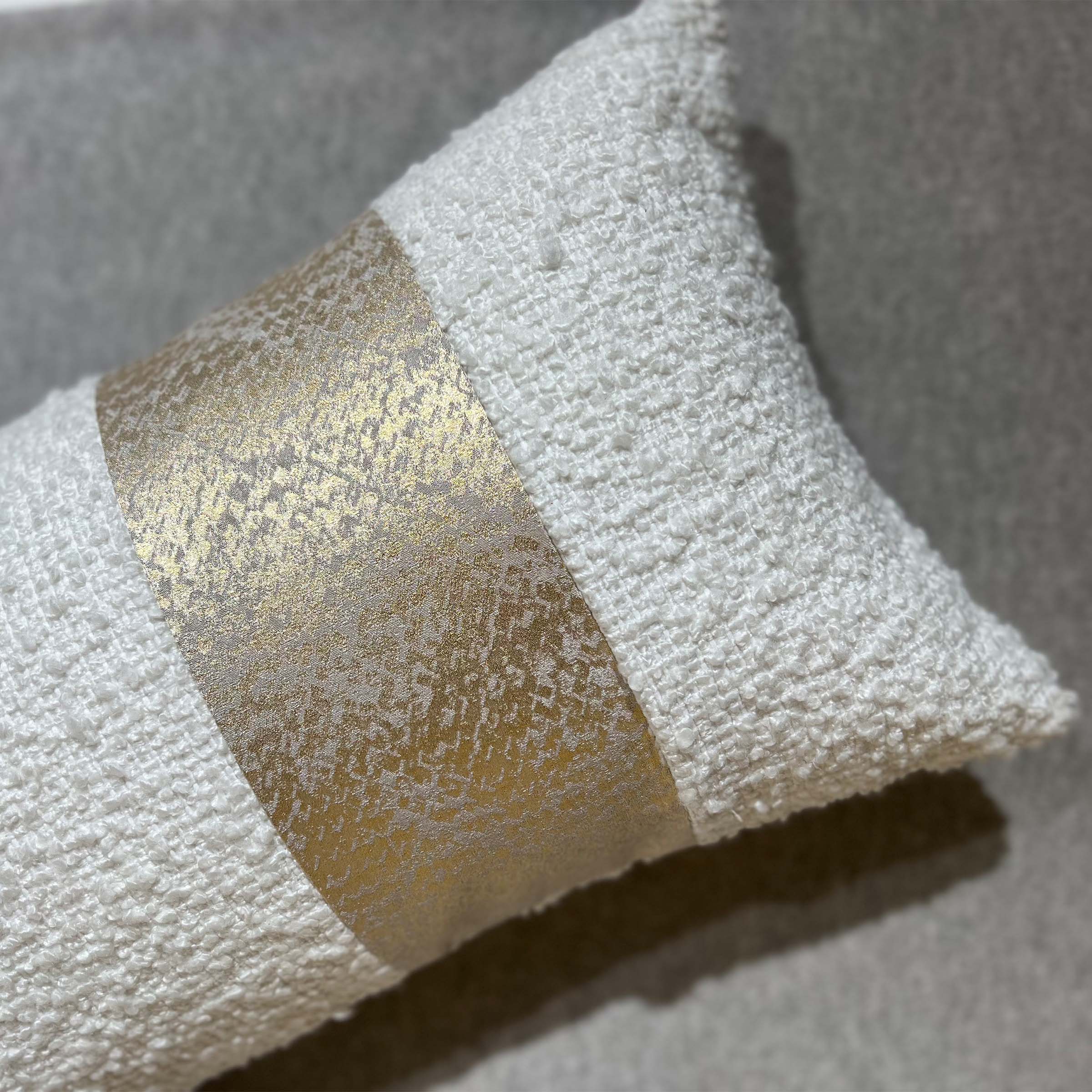 30*60 SKJH Branch Spliced Cushion - ECC068 -  Cushions - ebarza Furniture UAE | Shop Modern Furniture in Abu Dhabi & Dubai - مفروشات ايبازرا في الامارات | تسوق اثاث عصري وديكورات مميزة في دبي وابوظبي