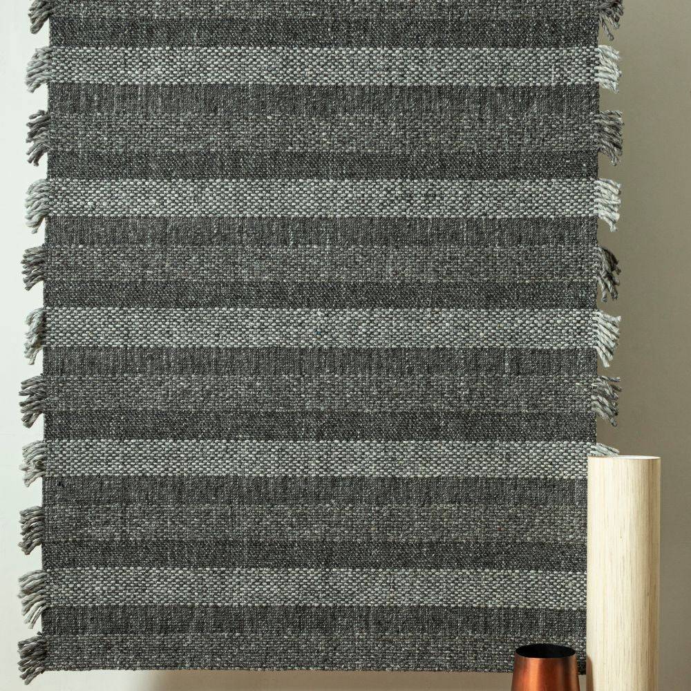 300X200 Cm Hand Woven Wool Rug Bliss-Bss-04-Xl -  Rugs - ebarza Furniture UAE | Shop Modern Furniture in Abu Dhabi & Dubai - مفروشات ايبازرا في الامارات | تسوق اثاث عصري وديكورات مميزة في دبي وابوظبي