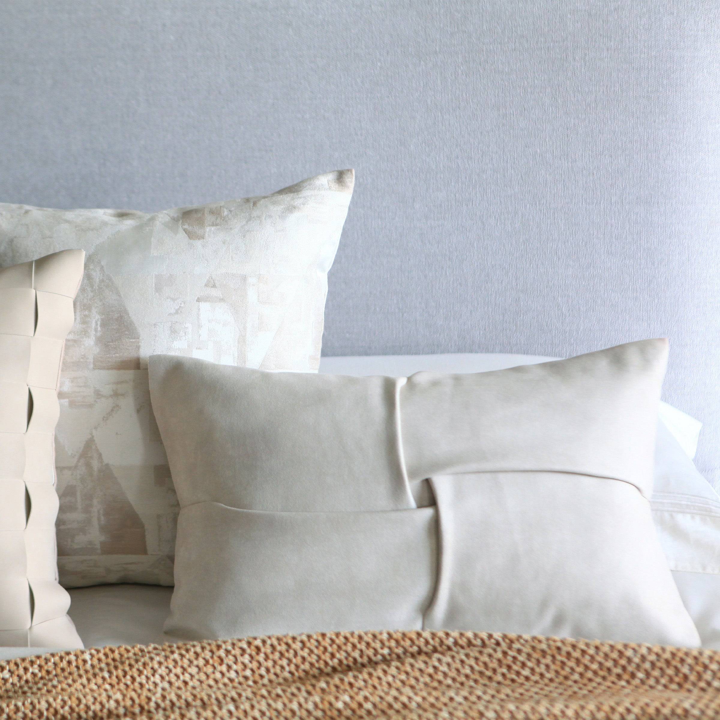 30X55 Cm Double Sedan Bridge Imitation Leather Cushion Ecc043 -  Cushions - ebarza Furniture UAE | Shop Modern Furniture in Abu Dhabi & Dubai - مفروشات ايبازرا في الامارات | تسوق اثاث عصري وديكورات مميزة في دبي وابوظبي
