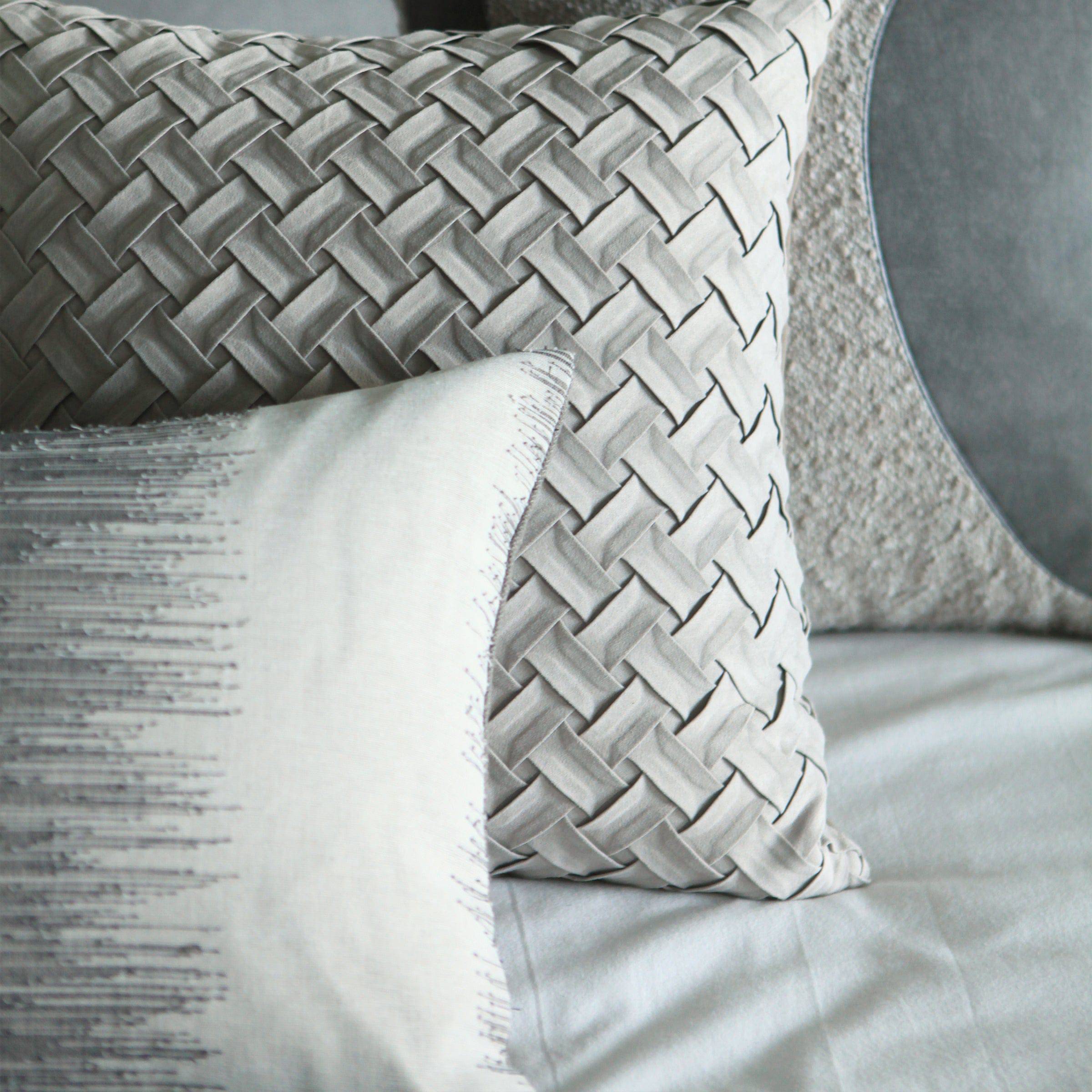 30X55 Cm Ranya Jacquard Yarn Throw Cushion Ecc042 -  Cushions - ebarza Furniture UAE | Shop Modern Furniture in Abu Dhabi & Dubai - مفروشات ايبازرا في الامارات | تسوق اثاث عصري وديكورات مميزة في دبي وابوظبي