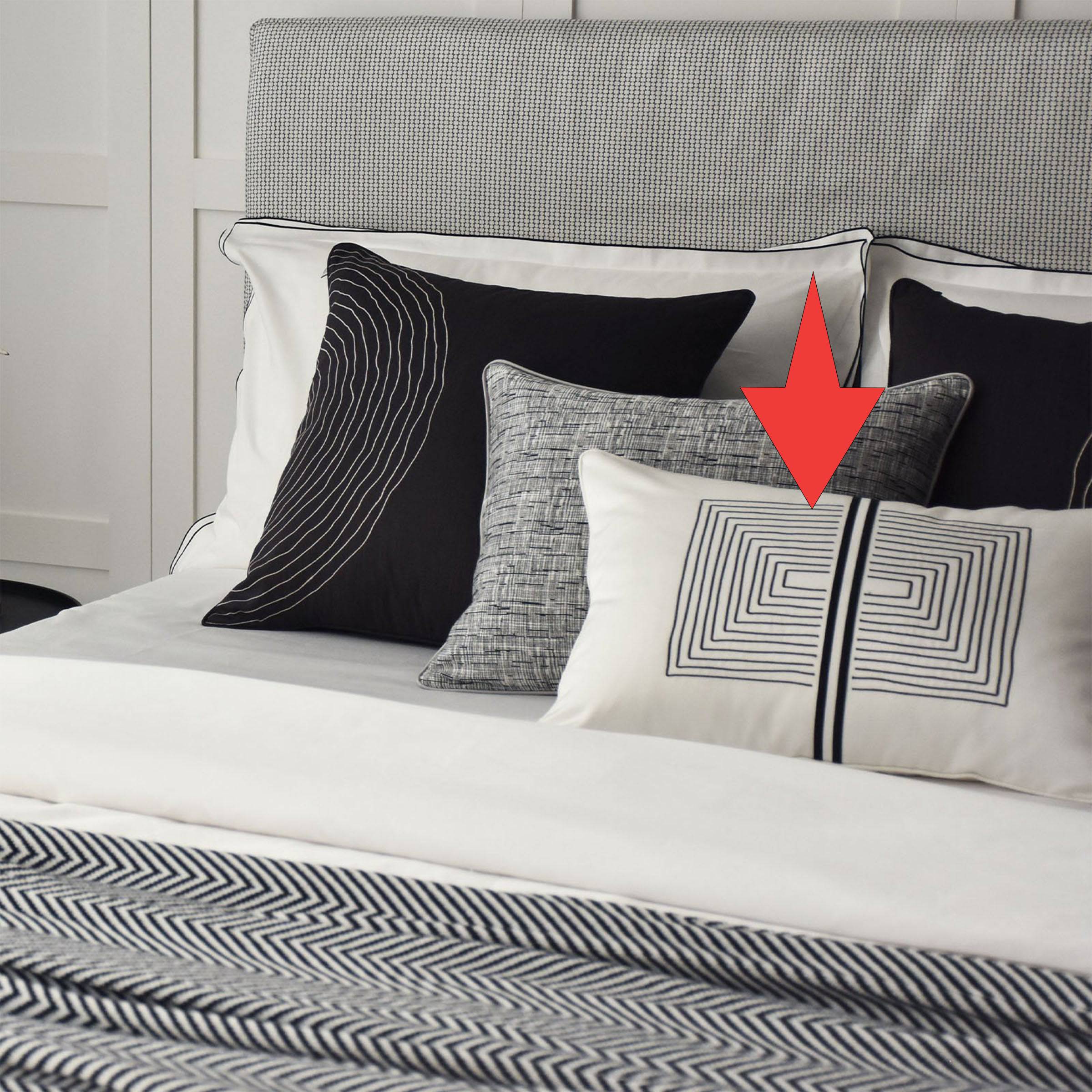 30X55 Cm Seamore Embroidered Ribbon Cushion Ecc-027 -  Cushions - ebarza Furniture UAE | Shop Modern Furniture in Abu Dhabi & Dubai - مفروشات ايبازرا في الامارات | تسوق اثاث عصري وديكورات مميزة في دبي وابوظبي
