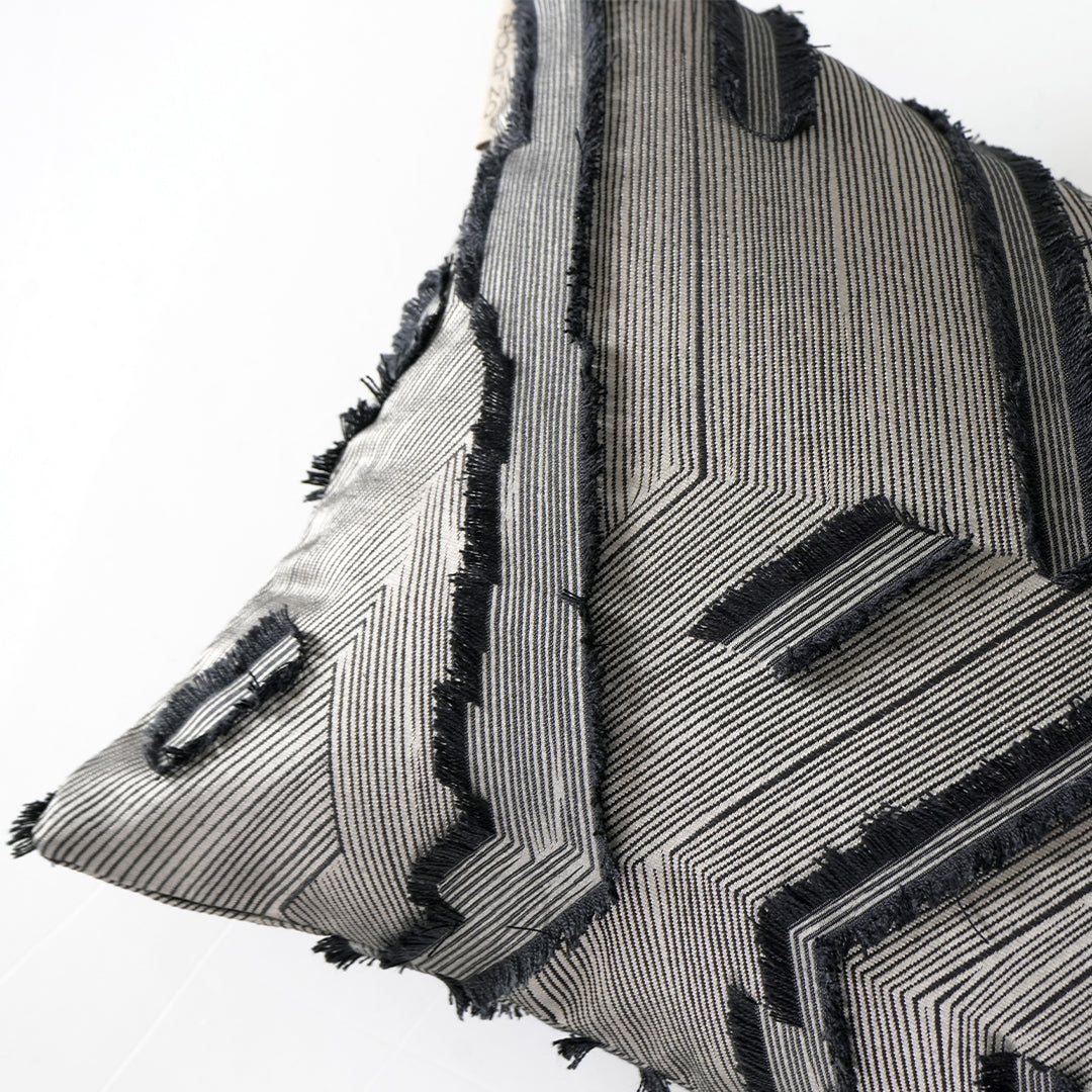 30x60cm SKJI Salter Jacquard Cushion ECC146 -  Cushions - ebarza Furniture UAE | Shop Modern Furniture in Abu Dhabi & Dubai - مفروشات ايبازرا في الامارات | تسوق اثاث عصري وديكورات مميزة في دبي وابوظبي