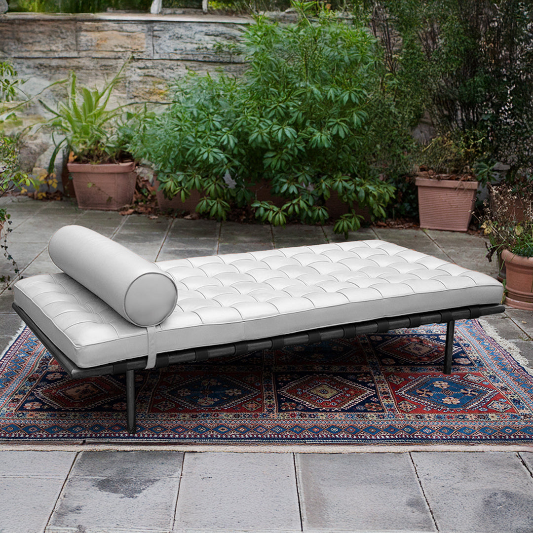 Classic Day Bed Bp8055-W -  Lounge Chairs - ebarza Furniture UAE | Shop Modern Furniture in Abu Dhabi & Dubai - مفروشات ايبازرا في الامارات | تسوق اثاث عصري وديكورات مميزة في دبي وابوظبي