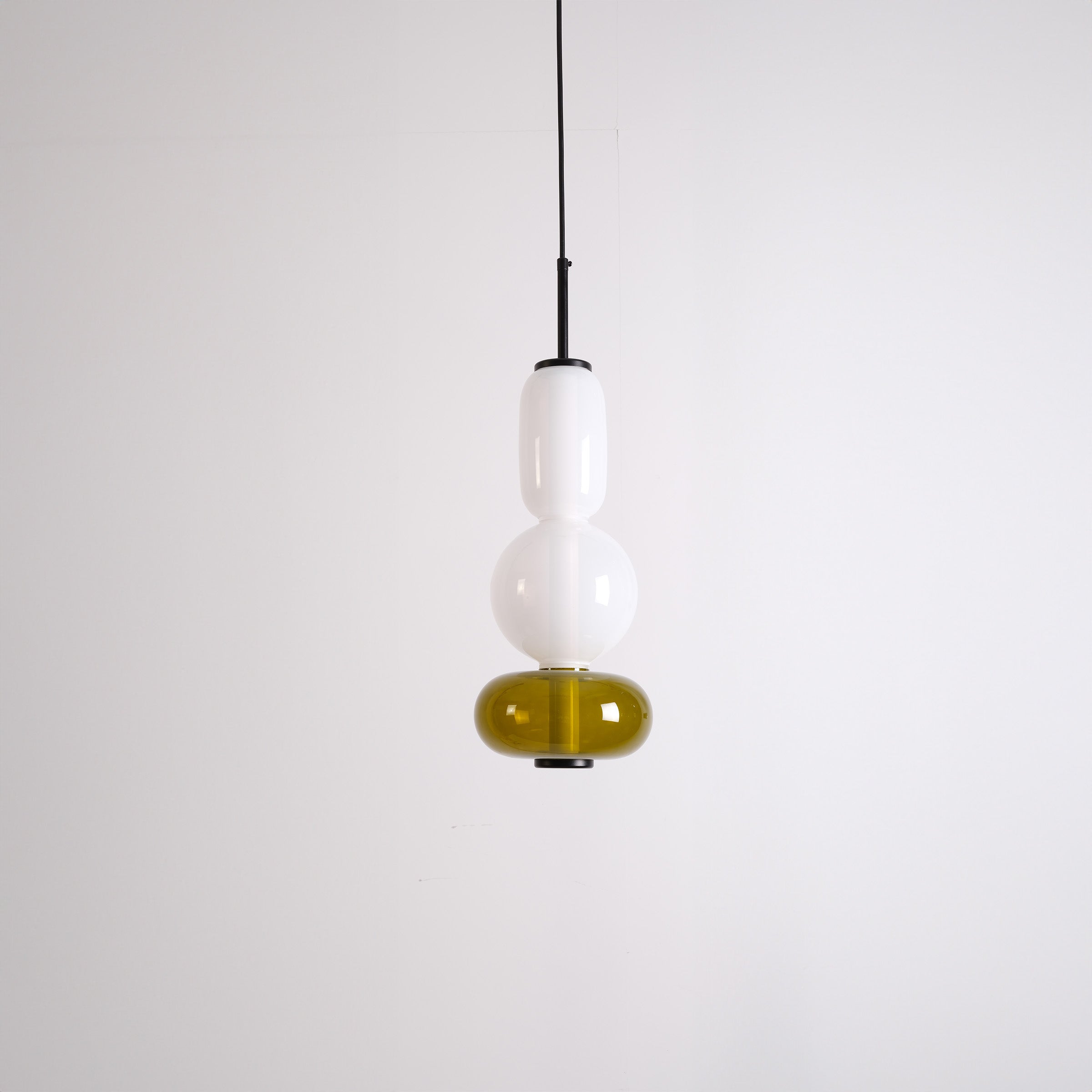 Stellar Strands Pendant Lamp 3-Glasses  CY-DD-1052-3G -  Pendant Lamps - ebarza Furniture UAE | Shop Modern Furniture in Abu Dhabi & Dubai - مفروشات ايبازرا في الامارات | تسوق اثاث عصري وديكورات مميزة في دبي وابوظبي