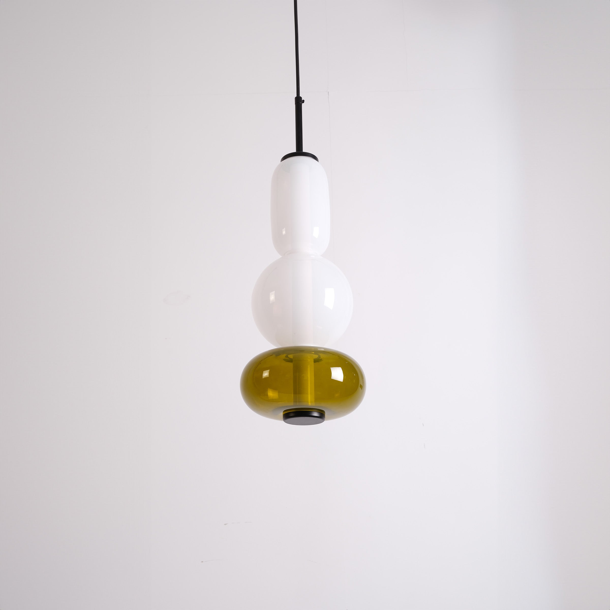 Stellar Strands Pendant Lamp 3-Glasses  CY-DD-1052-3G -  Pendant Lamps - ebarza Furniture UAE | Shop Modern Furniture in Abu Dhabi & Dubai - مفروشات ايبازرا في الامارات | تسوق اثاث عصري وديكورات مميزة في دبي وابوظبي