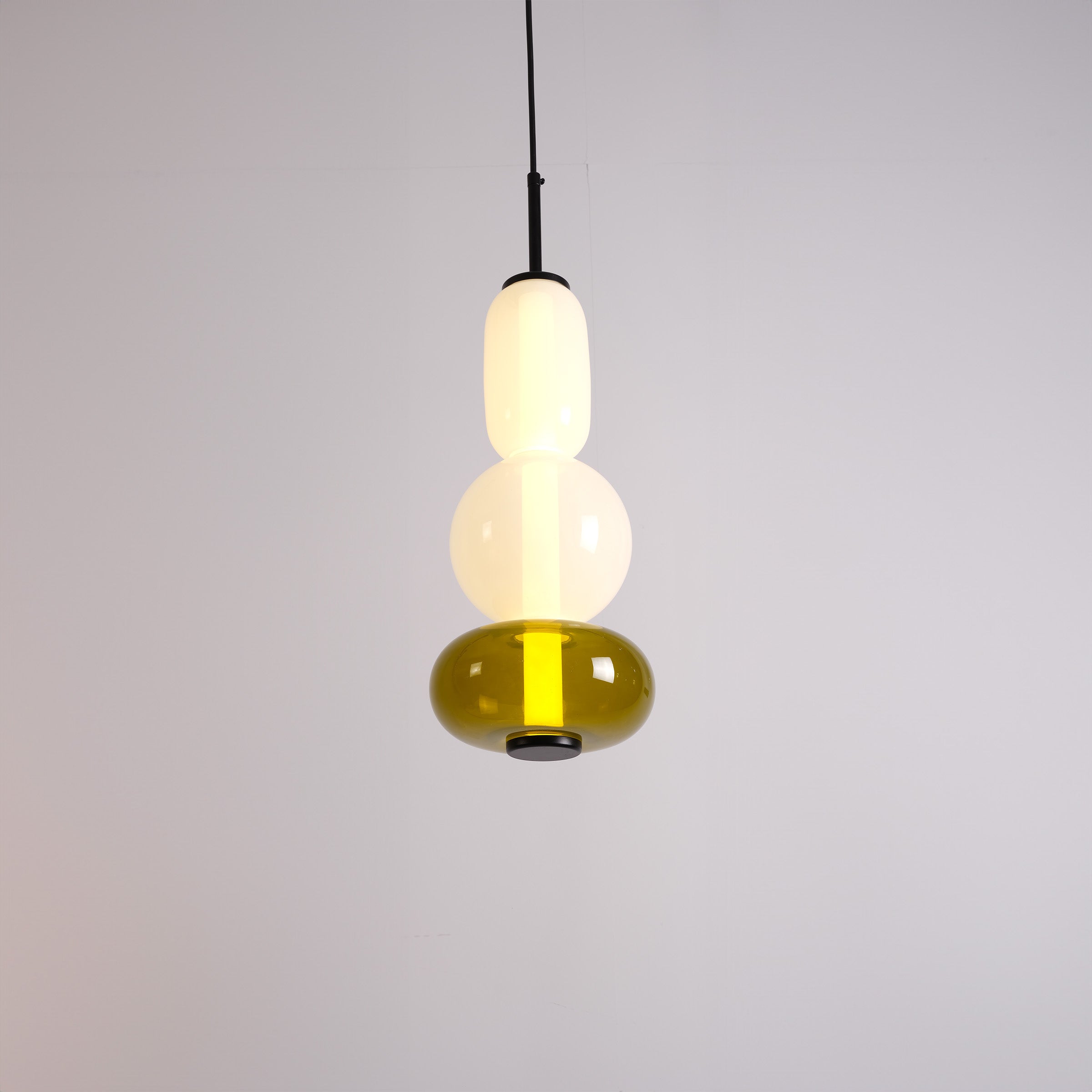 Stellar Strands Pendant Lamp 3-Glasses  CY-DD-1052-3G -  Pendant Lamps - ebarza Furniture UAE | Shop Modern Furniture in Abu Dhabi & Dubai - مفروشات ايبازرا في الامارات | تسوق اثاث عصري وديكورات مميزة في دبي وابوظبي