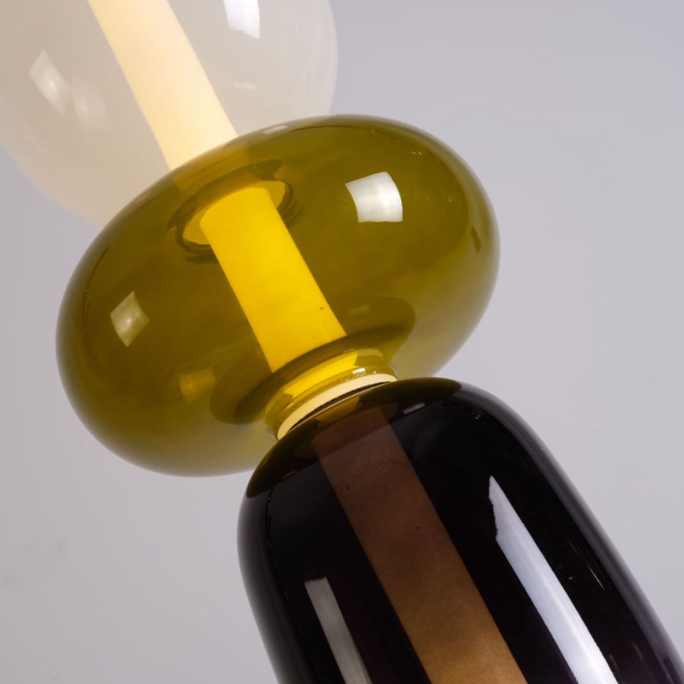 Stellar Strands Pendant Lamp 4-Glasses CY-DD-1052-4 -  Pendant Lamps - ebarza Furniture UAE | Shop Modern Furniture in Abu Dhabi & Dubai - مفروشات ايبازرا في الامارات | تسوق اثاث عصري وديكورات مميزة في دبي وابوظبي