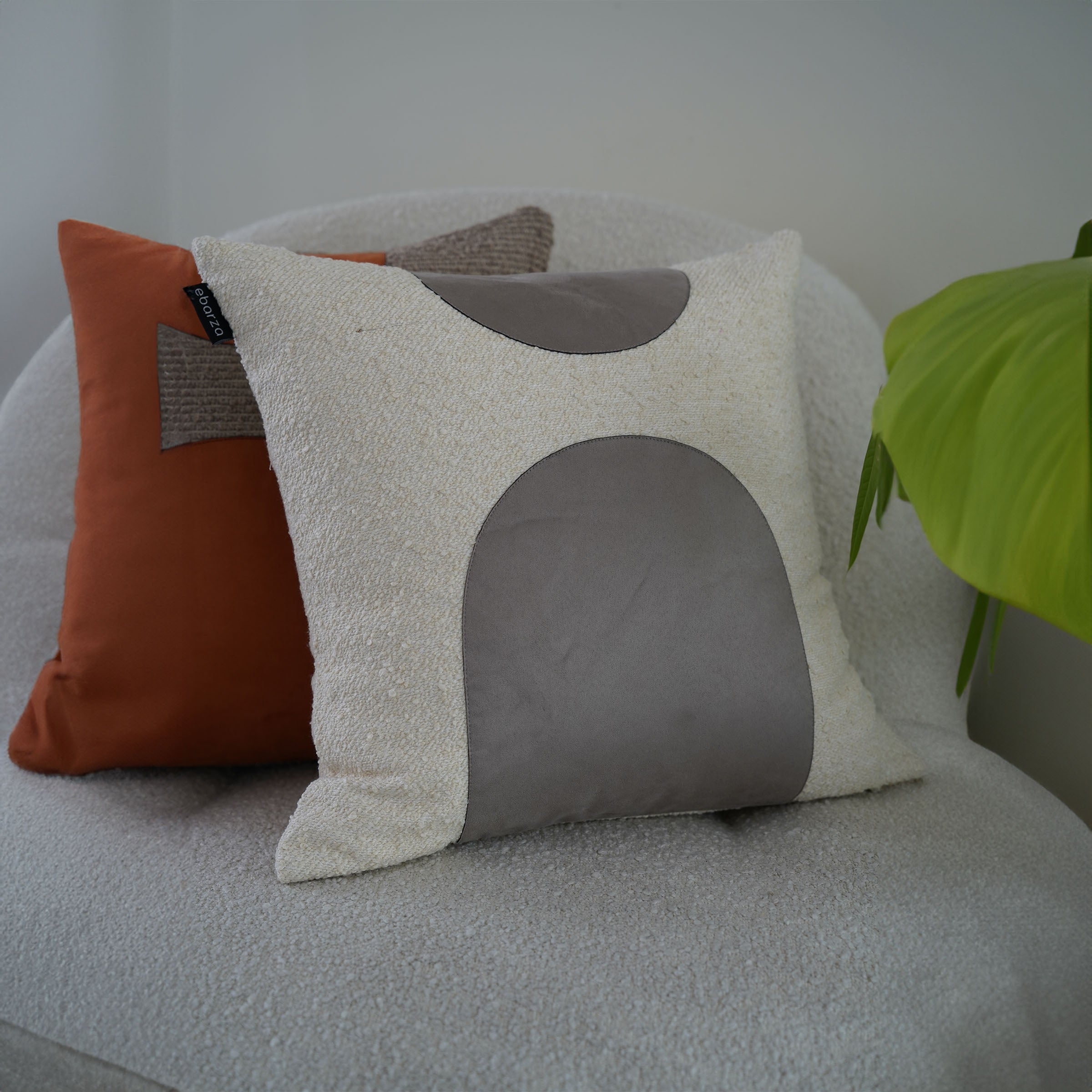 45*45cm Ebarza Buck Patchwork Cushion ECC133 -  Cushions - ebarza Furniture UAE | Shop Modern Furniture in Abu Dhabi & Dubai - مفروشات ايبازرا في الامارات | تسوق اثاث عصري وديكورات مميزة في دبي وابوظبي