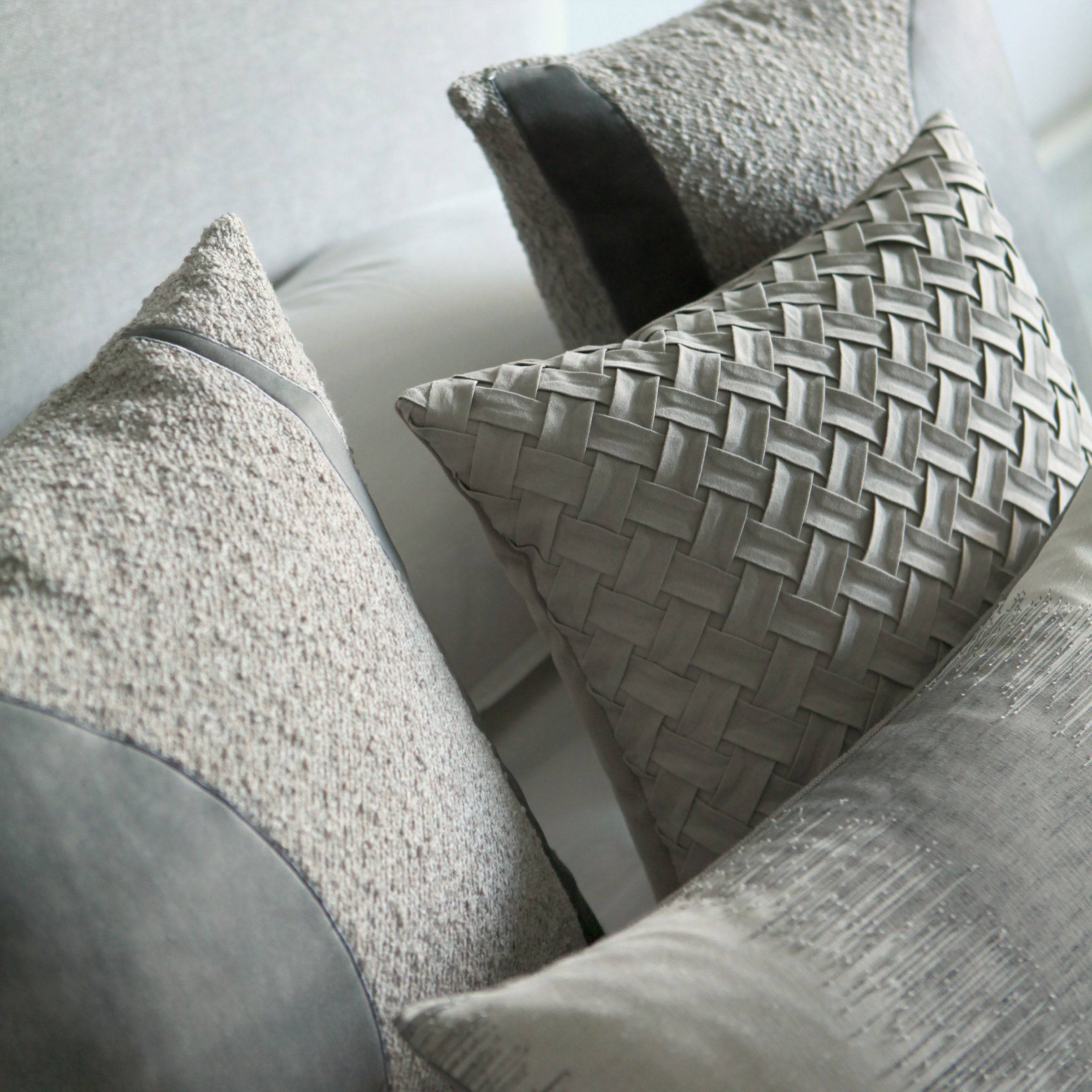 45X45 Cm Banson Embroidered Throw Cushion Ecc054 -  Cushions - ebarza Furniture UAE | Shop Modern Furniture in Abu Dhabi & Dubai - مفروشات ايبازرا في الامارات | تسوق اثاث عصري وديكورات مميزة في دبي وابوظبي