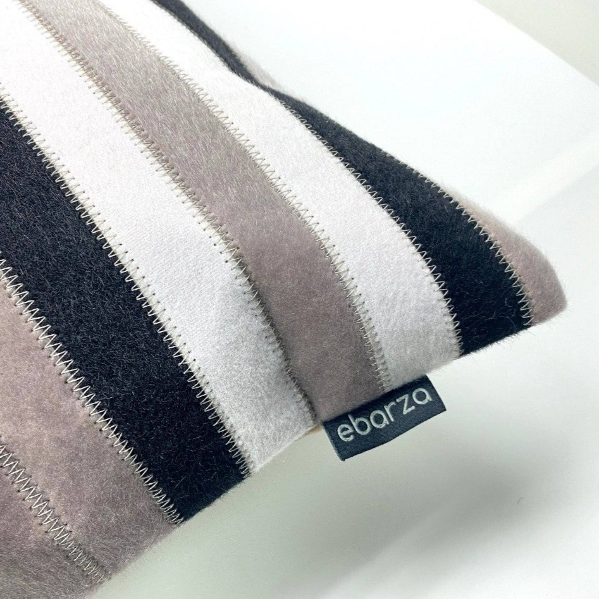 45X45 Cm Cushion Cover 191006-002 -  Cushions - ebarza Furniture UAE | Shop Modern Furniture in Abu Dhabi & Dubai - مفروشات ايبازرا في الامارات | تسوق اثاث عصري وديكورات مميزة في دبي وابوظبي