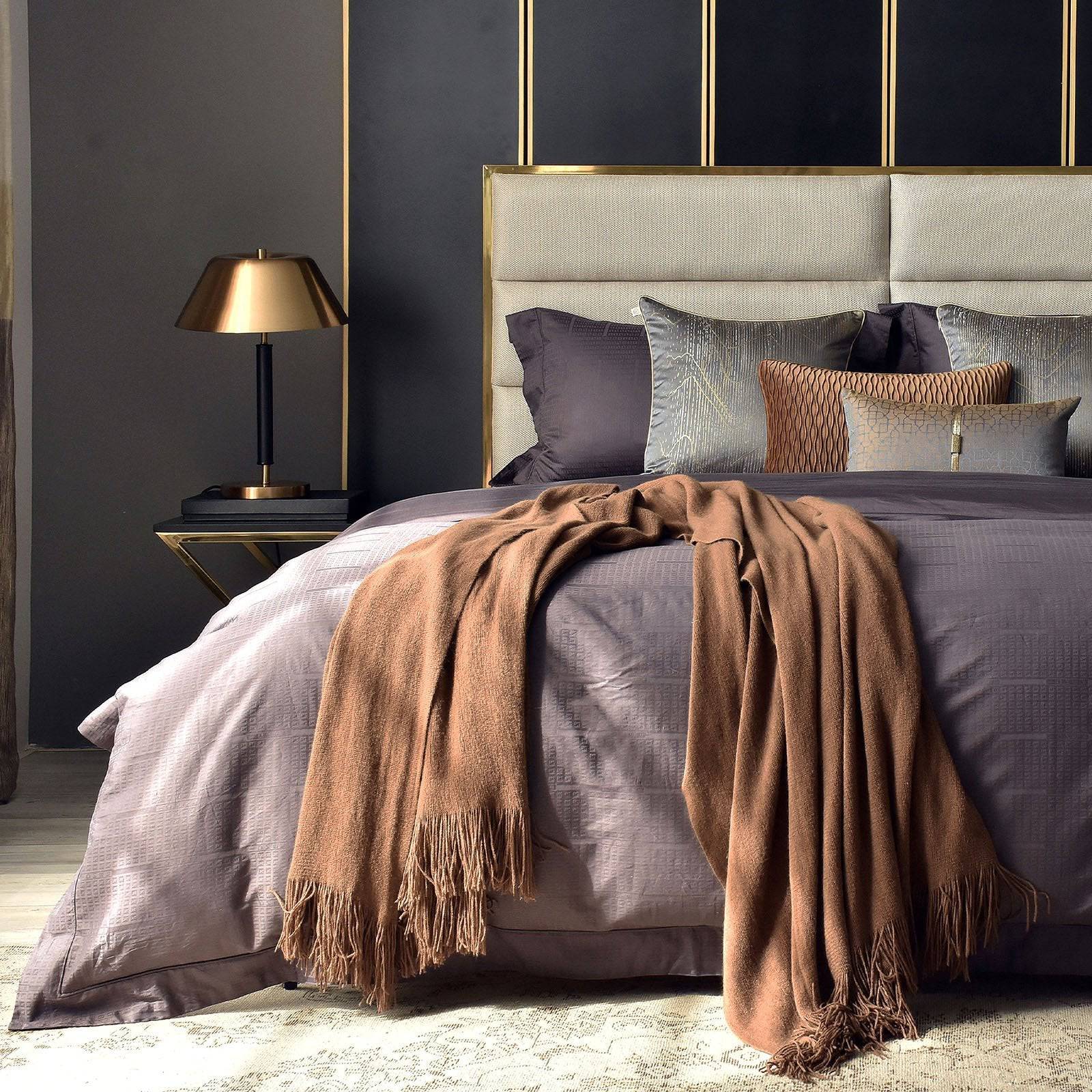 45X45 Cm Gorman Jacquard Cushion Ecc-008 -  Cushions - ebarza Furniture UAE | Shop Modern Furniture in Abu Dhabi & Dubai - مفروشات ايبازرا في الامارات | تسوق اثاث عصري وديكورات مميزة في دبي وابوظبي