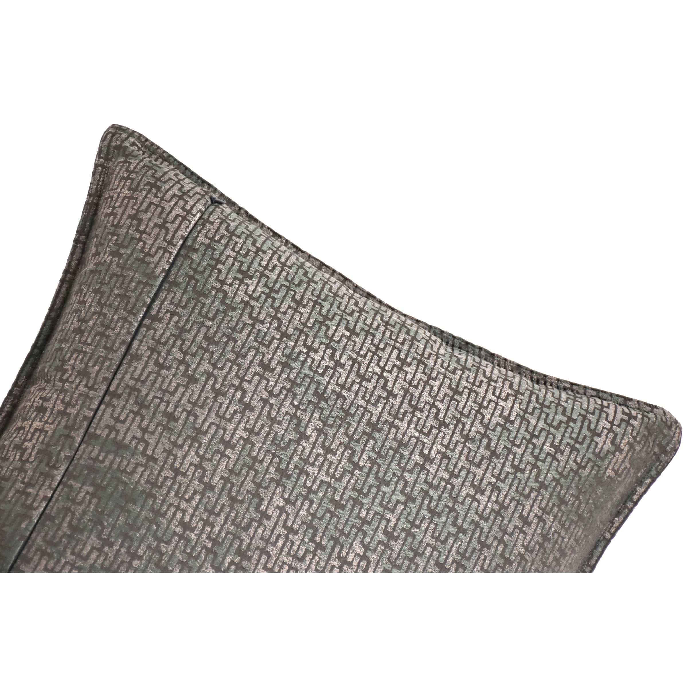 45X45 Cm Grant Jacquard Throw Cushion Ecc-007 -  Cushions - ebarza Furniture UAE | Shop Modern Furniture in Abu Dhabi & Dubai - مفروشات ايبازرا في الامارات | تسوق اثاث عصري وديكورات مميزة في دبي وابوظبي
