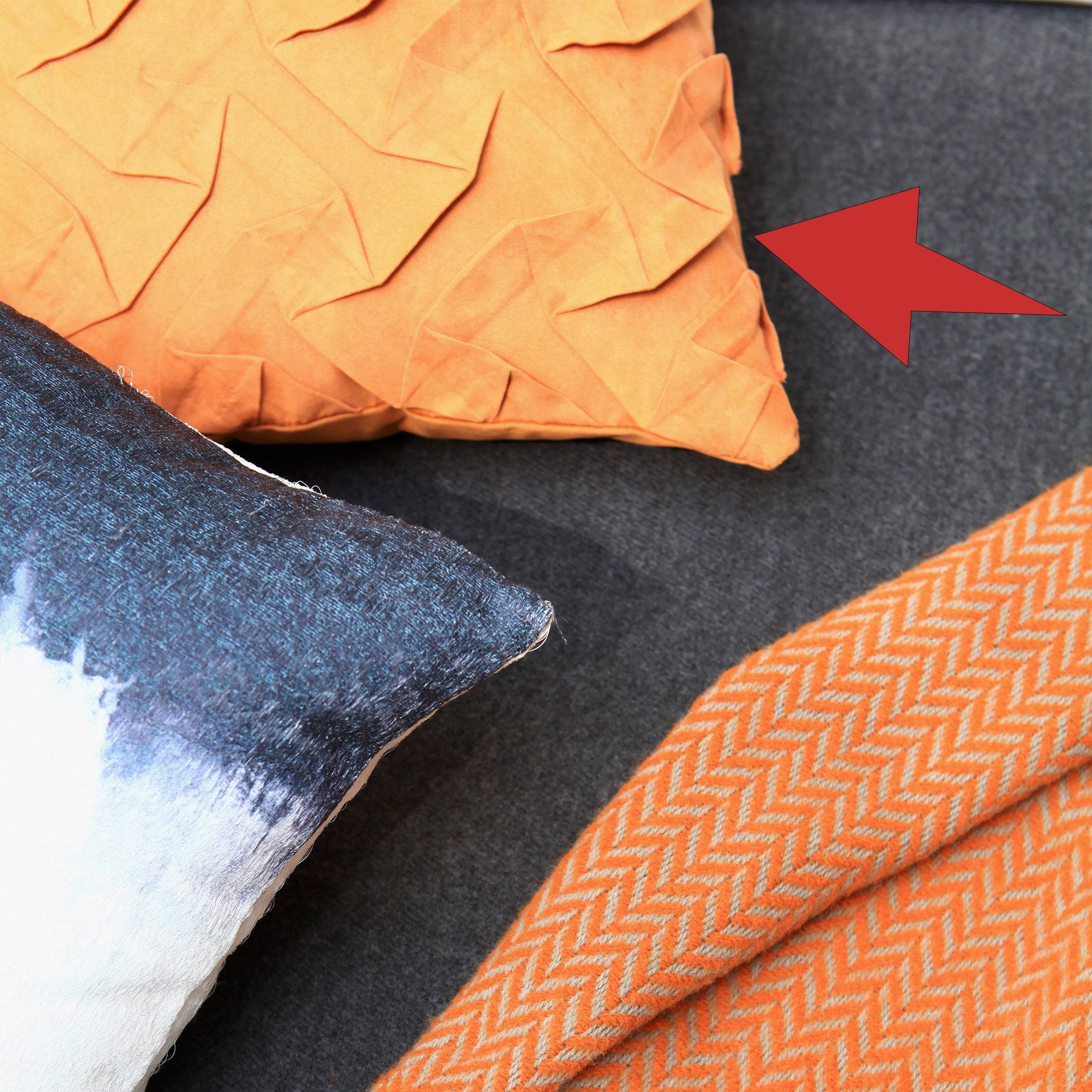 45X45 Cm Jason Suede Cushion Ecc050 -  Cushions - ebarza Furniture UAE | Shop Modern Furniture in Abu Dhabi & Dubai - مفروشات ايبازرا في الامارات | تسوق اثاث عصري وديكورات مميزة في دبي وابوظبي