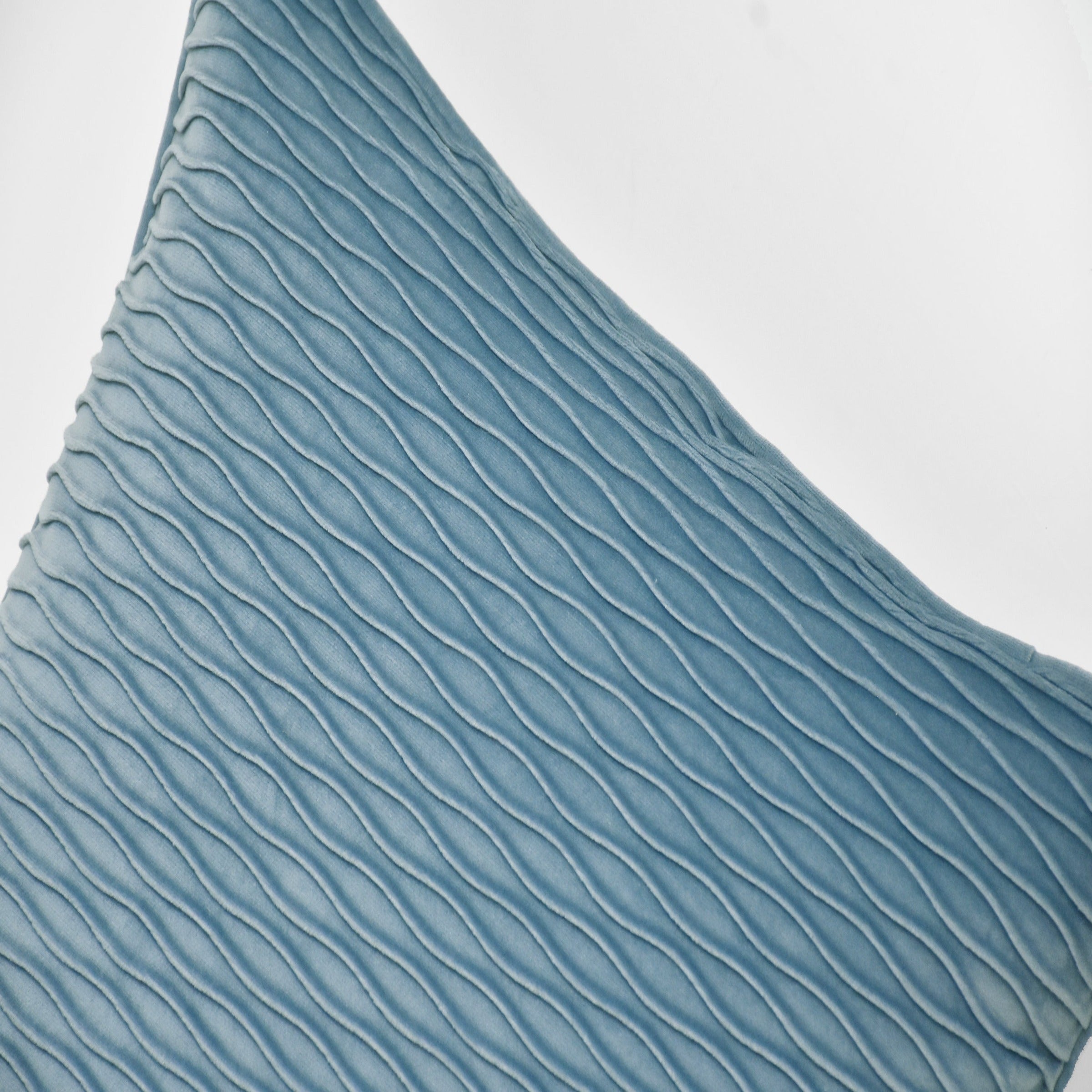 45*45 Oval Flannel Throw Pillow - ECC118 -  Cushions - ebarza Furniture UAE | Shop Modern Furniture in Abu Dhabi & Dubai - مفروشات ايبازرا في الامارات | تسوق اثاث عصري وديكورات مميزة في دبي وابوظبي