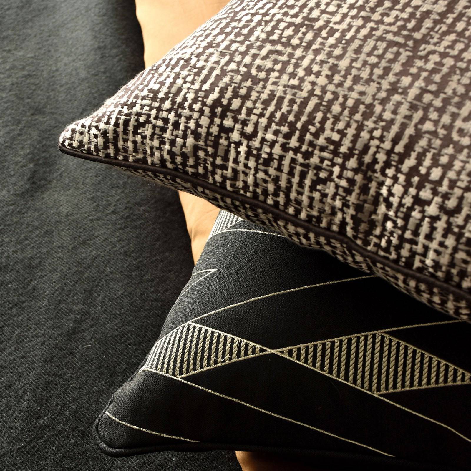45X45 Cm Wittur Embroidered Cushion Cover Ecc-012 -  Cushions - ebarza Furniture UAE | Shop Modern Furniture in Abu Dhabi & Dubai - مفروشات ايبازرا في الامارات | تسوق اثاث عصري وديكورات مميزة في دبي وابوظبي