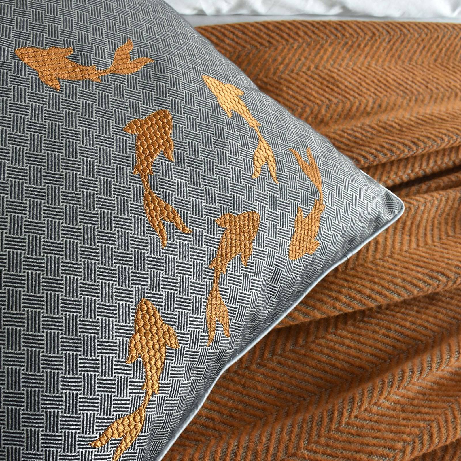 45X45 Cm Zul Embroidered Throw Cushion Cover  Ecc-024 -  Cushions - ebarza Furniture UAE | Shop Modern Furniture in Abu Dhabi & Dubai - مفروشات ايبازرا في الامارات | تسوق اثاث عصري وديكورات مميزة في دبي وابوظبي
