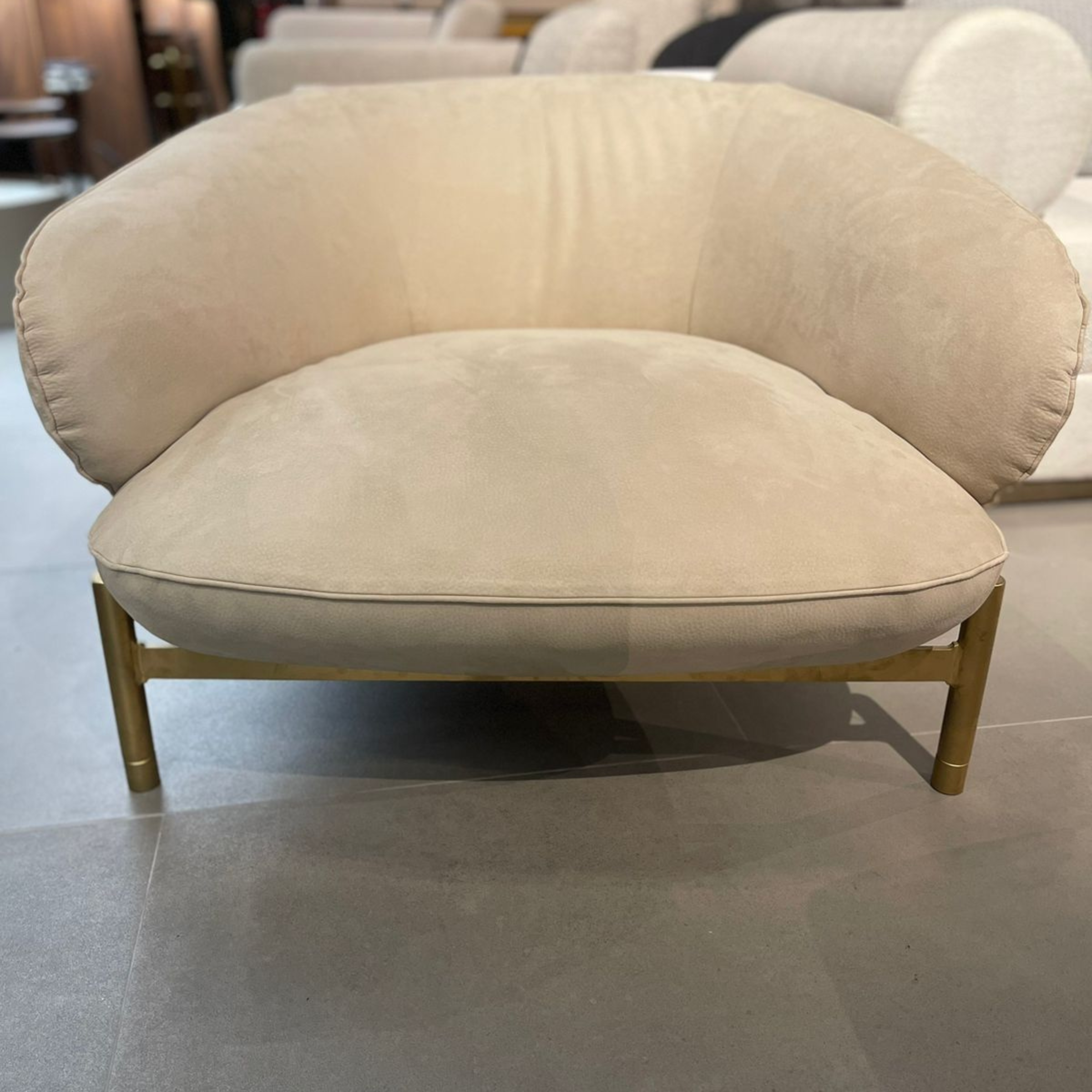 Display Item - Next Armchair Next002-Chair-BYAS -  DISPLAY ITEM - ebarza Furniture UAE | Shop Modern Furniture in Abu Dhabi & Dubai - مفروشات ايبازرا في الامارات | تسوق اثاث عصري وديكورات مميزة في دبي وابوظبي