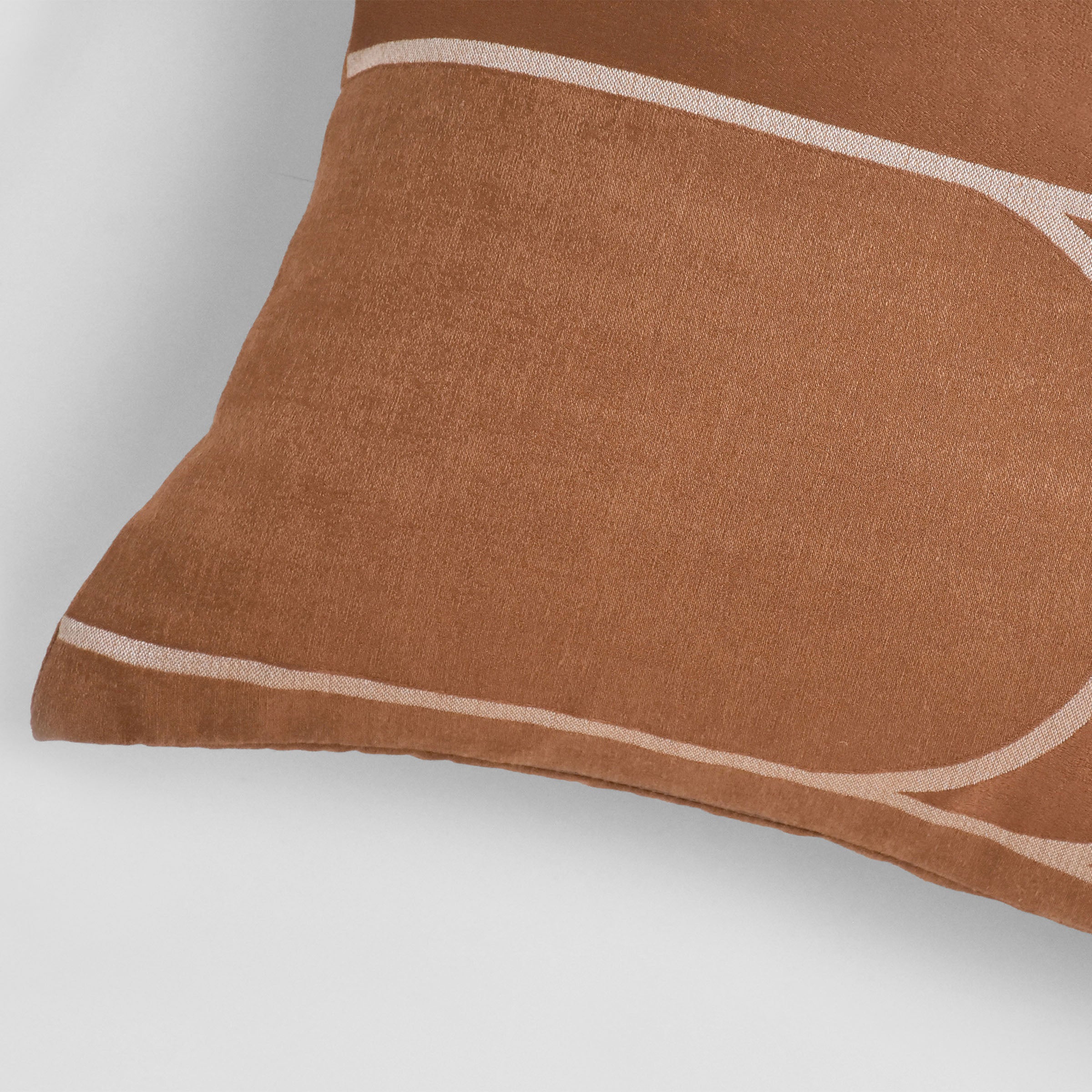 60X60 Cm Ebarza Mondrian Jacquard Cushion ECC058 -  Cushions - ebarza Furniture UAE | Shop Modern Furniture in Abu Dhabi & Dubai - مفروشات ايبازرا في الامارات | تسوق اثاث عصري وديكورات مميزة في دبي وابوظبي