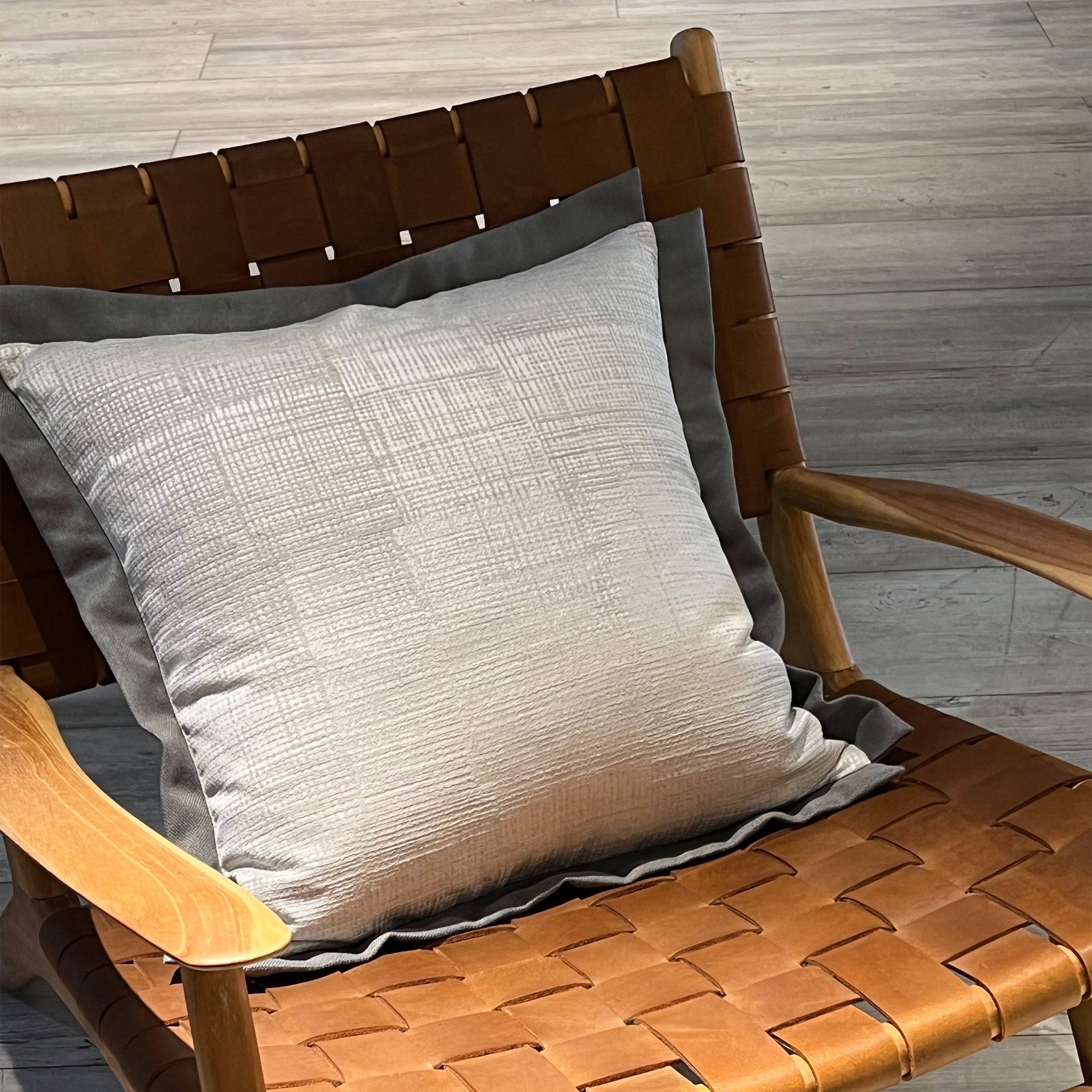 60X60 Cm Roma Jacquard Cushion Ecc037 -  Cushions - ebarza Furniture UAE | Shop Modern Furniture in Abu Dhabi & Dubai - مفروشات ايبازرا في الامارات | تسوق اثاث عصري وديكورات مميزة في دبي وابوظبي