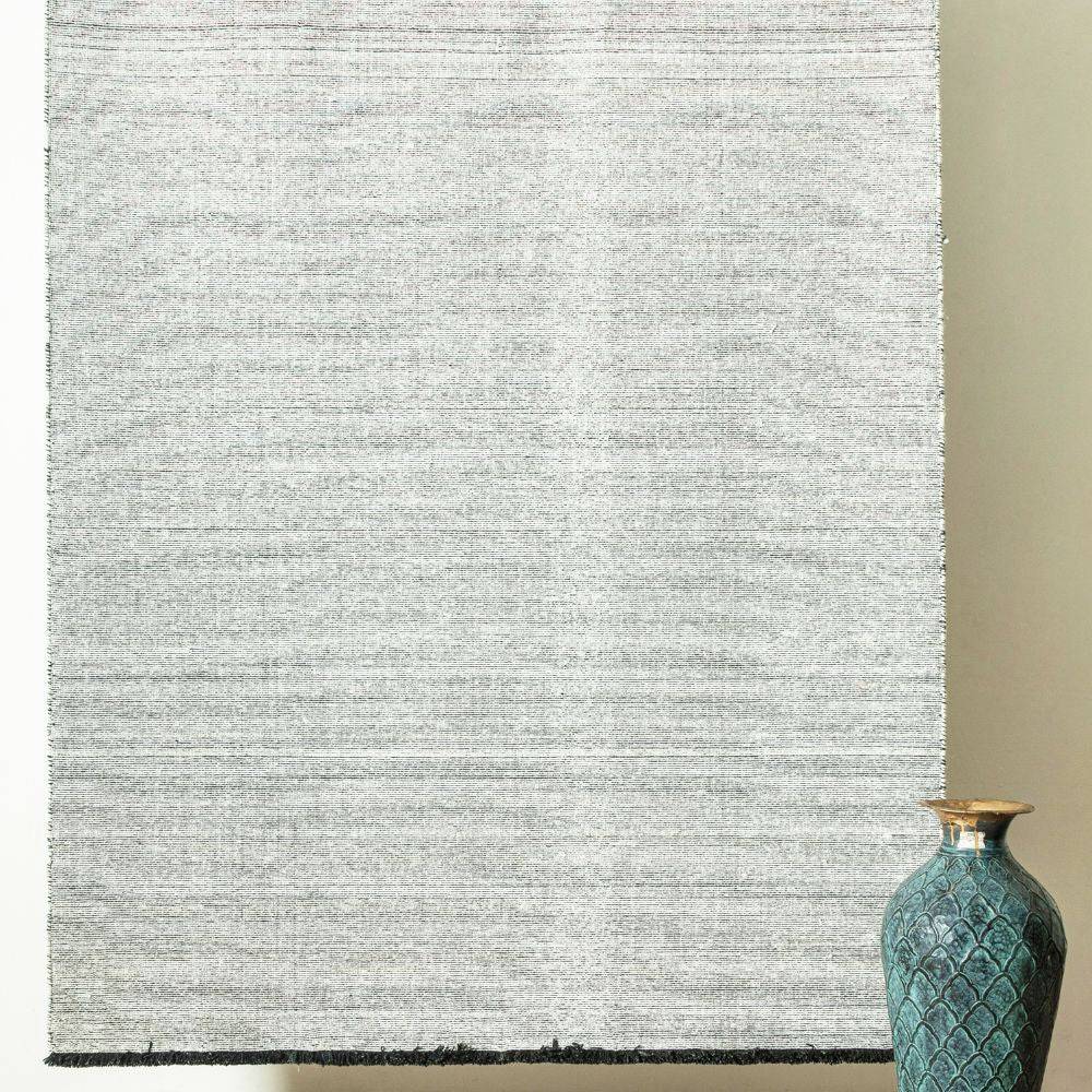 60X90 Cm Hand Woven Ivory Black Wool Rug Jhd-7007 Ivory Black-Xs -  Rugs - ebarza Furniture UAE | Shop Modern Furniture in Abu Dhabi & Dubai - مفروشات ايبازرا في الامارات | تسوق اثاث عصري وديكورات مميزة في دبي وابوظبي
