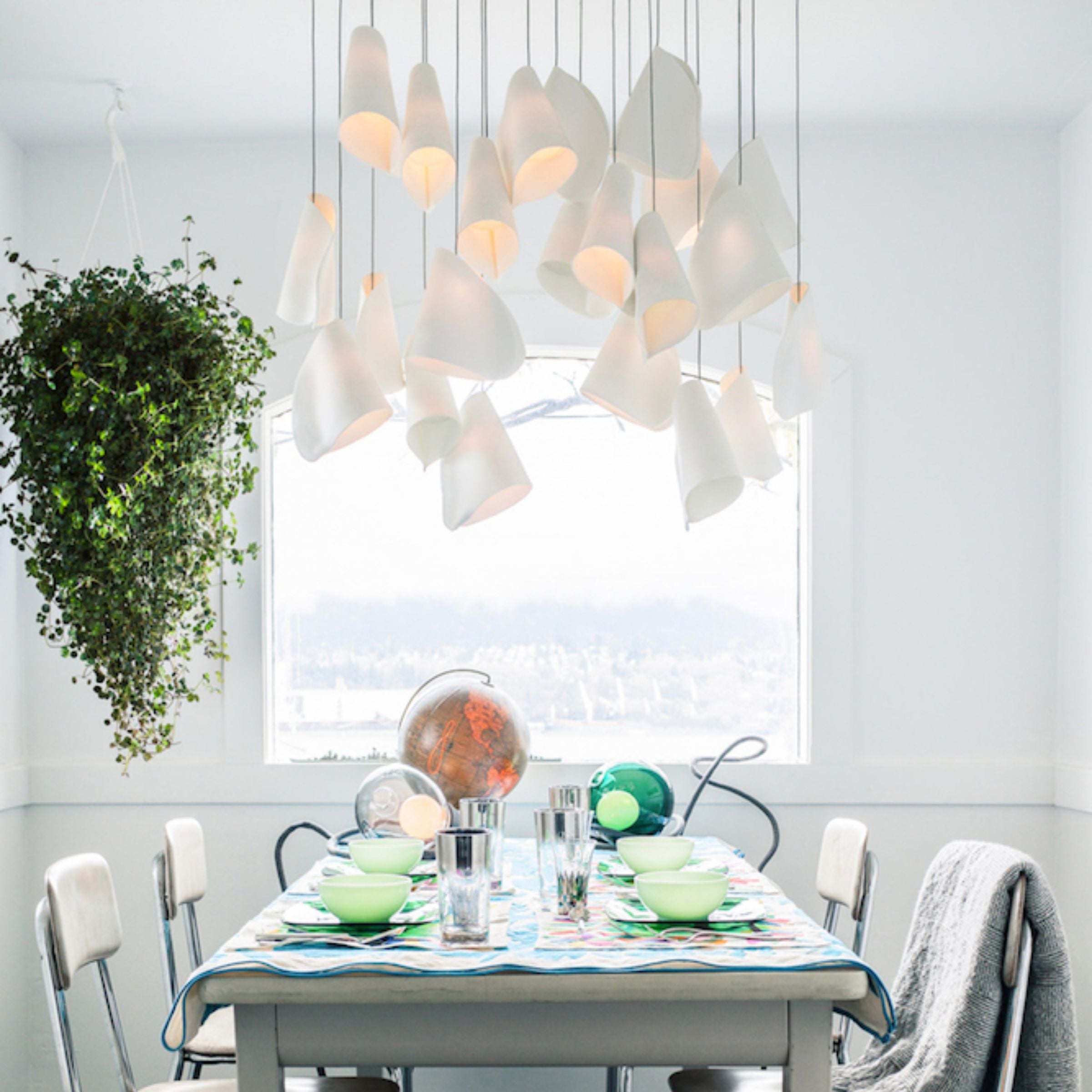 Pre-order 75 Days Delivery 20 Heads Pendant Lamp CY-DD-1029 -  Pendant Lamps - ebarza Furniture UAE | Shop Modern Furniture in Abu Dhabi & Dubai - مفروشات ايبازرا في الامارات | تسوق اثاث عصري وديكورات مميزة في دبي وابوظبي