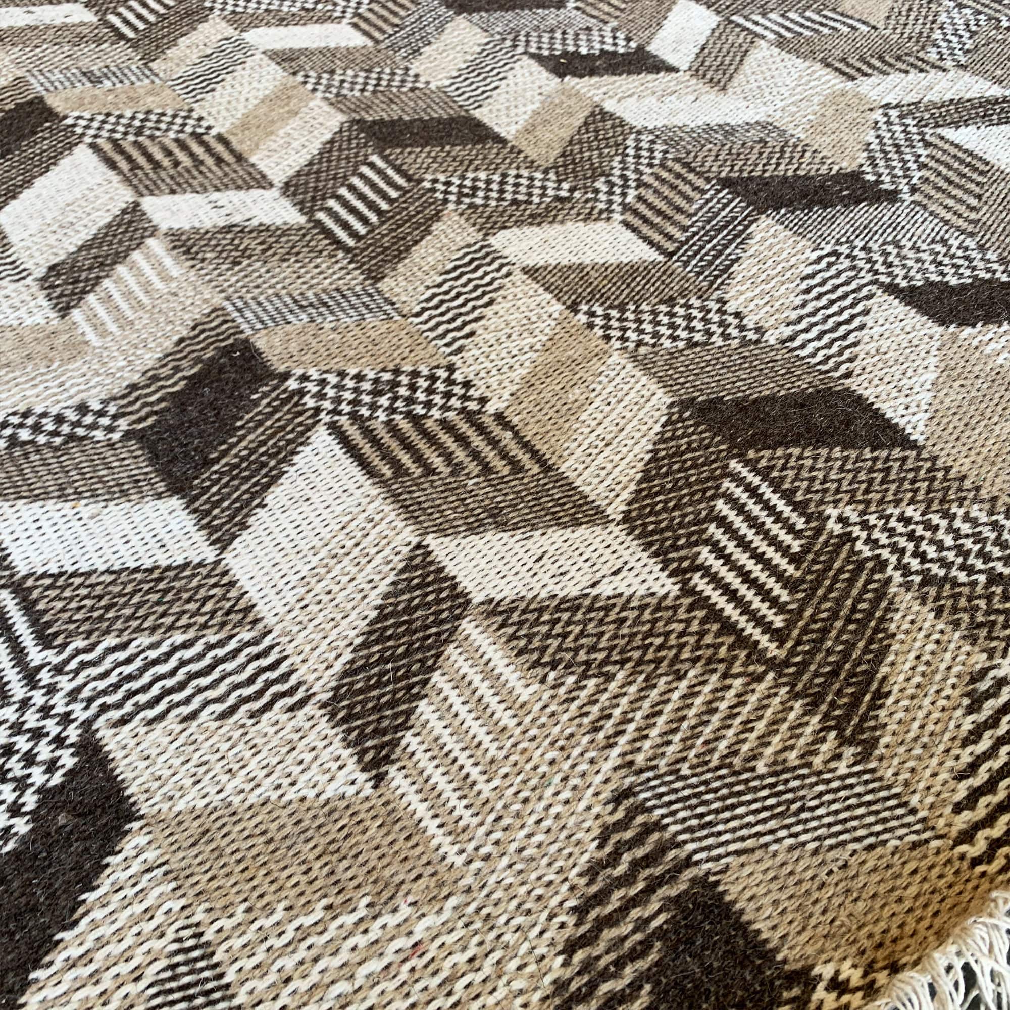 90X130 Cm Bolton Handmade Wool Rug Bolton Blt-03-S -  Rugs - ebarza Furniture UAE | Shop Modern Furniture in Abu Dhabi & Dubai - مفروشات ايبازرا في الامارات | تسوق اثاث عصري وديكورات مميزة في دبي وابوظبي