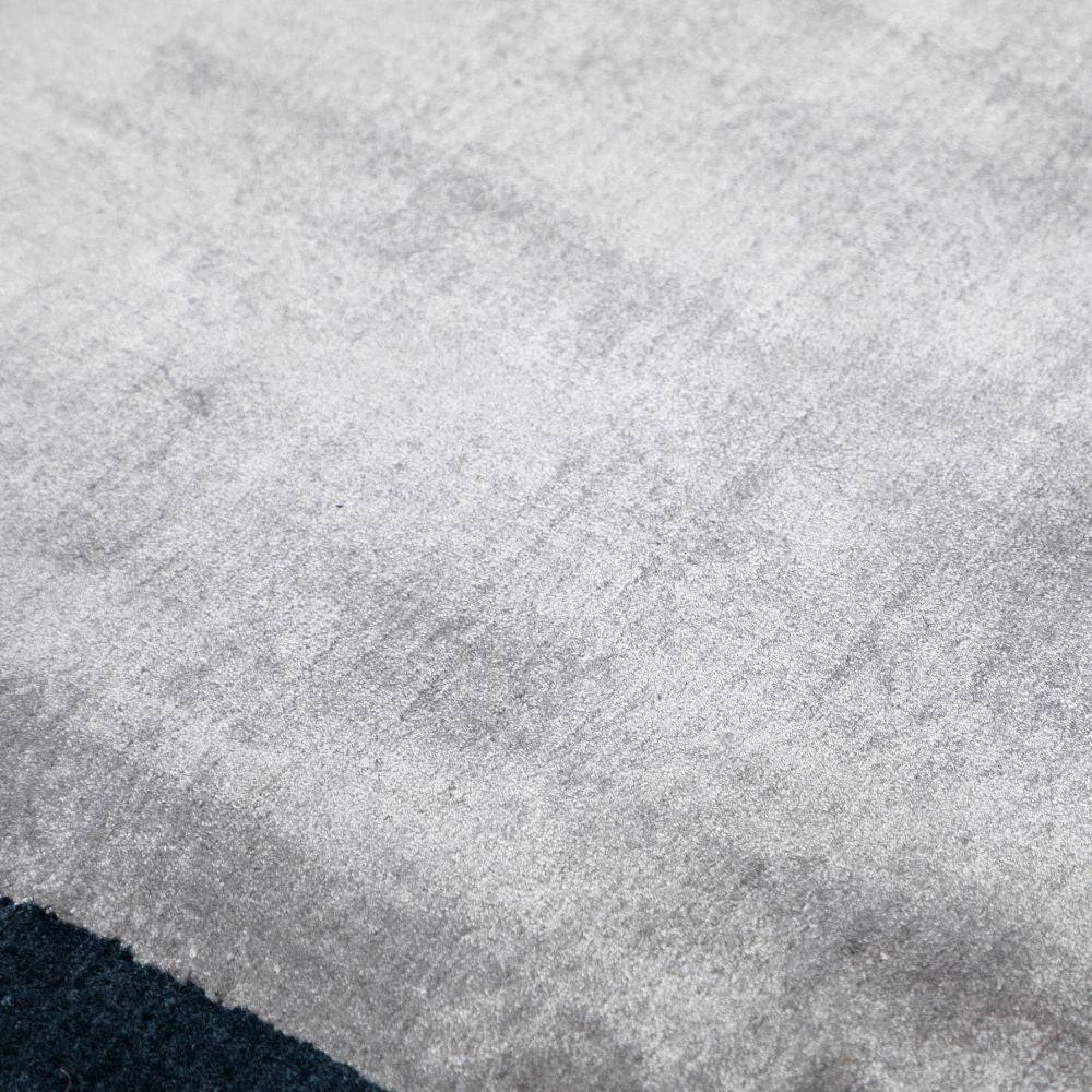 90X300 Cm Hand Woven Viscose Carpet Breta-Bet-06-Long -  Rugs - ebarza Furniture UAE | Shop Modern Furniture in Abu Dhabi & Dubai - مفروشات ايبازرا في الامارات | تسوق اثاث عصري وديكورات مميزة في دبي وابوظبي