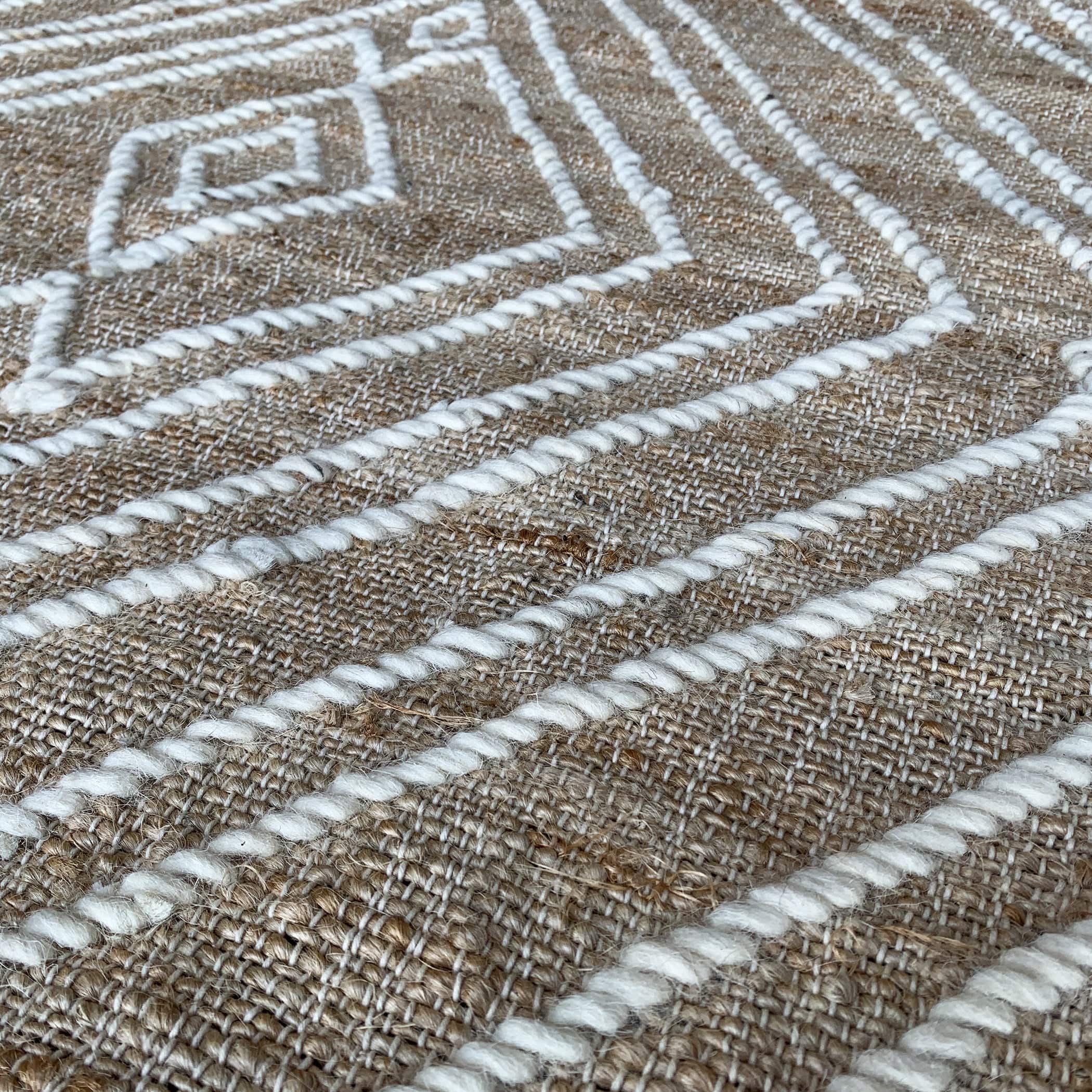 90X300 Cm Handmade Rug Jute Jh-2698-Long -  Rugs - ebarza Furniture UAE | Shop Modern Furniture in Abu Dhabi & Dubai - مفروشات ايبازرا في الامارات | تسوق اثاث عصري وديكورات مميزة في دبي وابوظبي