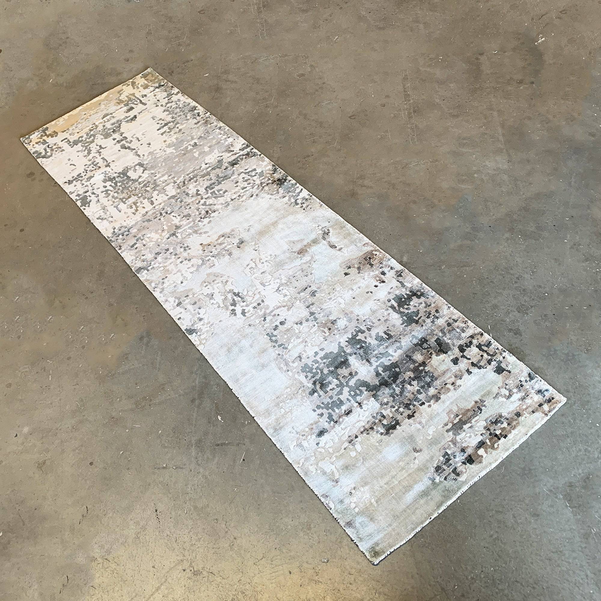 90X300 Cm Handmade Viscos Rug Jh-20733-Long -  Rugs - ebarza Furniture UAE | Shop Modern Furniture in Abu Dhabi & Dubai - مفروشات ايبازرا في الامارات | تسوق اثاث عصري وديكورات مميزة في دبي وابوظبي