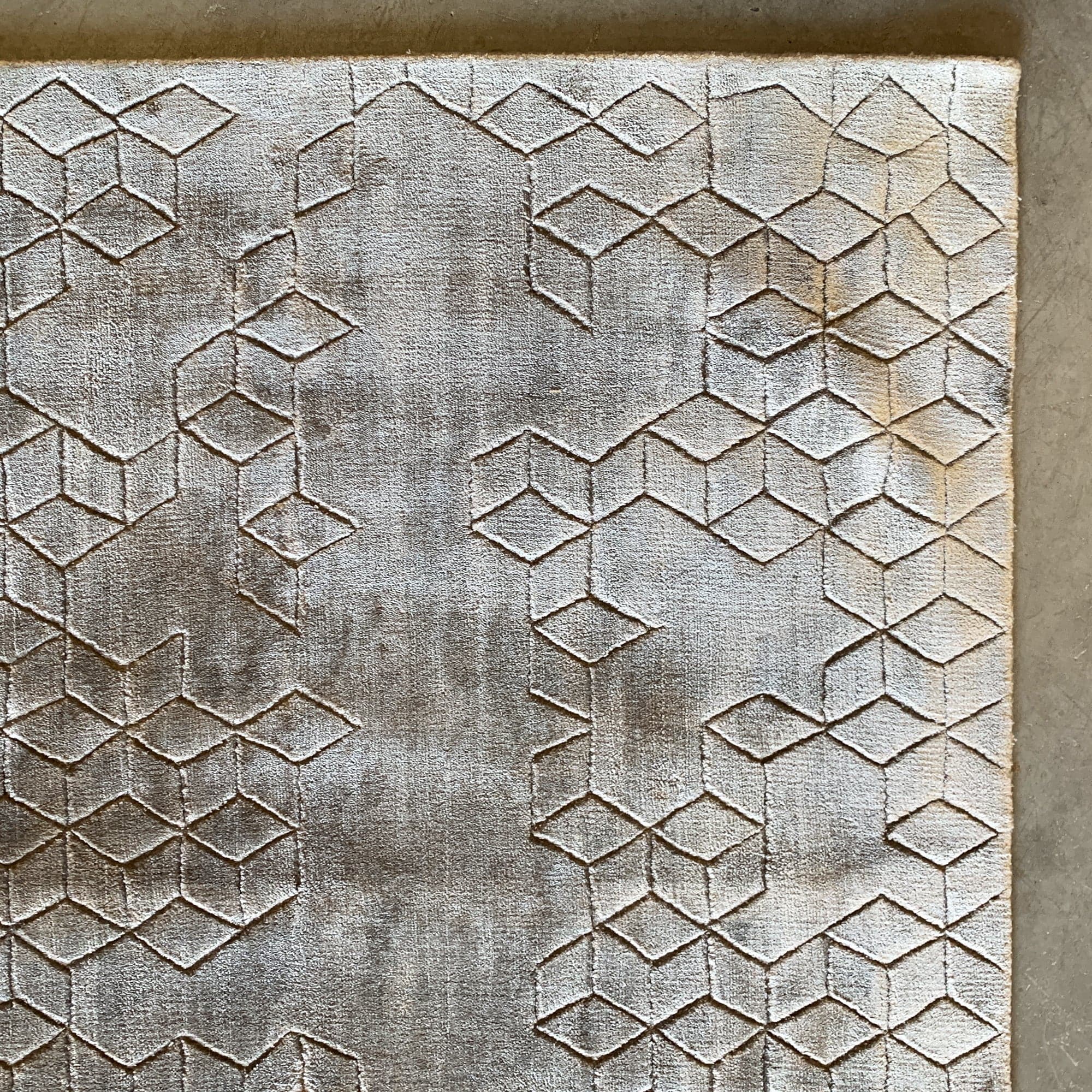 90X300 Cm Handmade Wool Rug Jh-20730-Long -  Rugs - ebarza Furniture UAE | Shop Modern Furniture in Abu Dhabi & Dubai - مفروشات ايبازرا في الامارات | تسوق اثاث عصري وديكورات مميزة في دبي وابوظبي