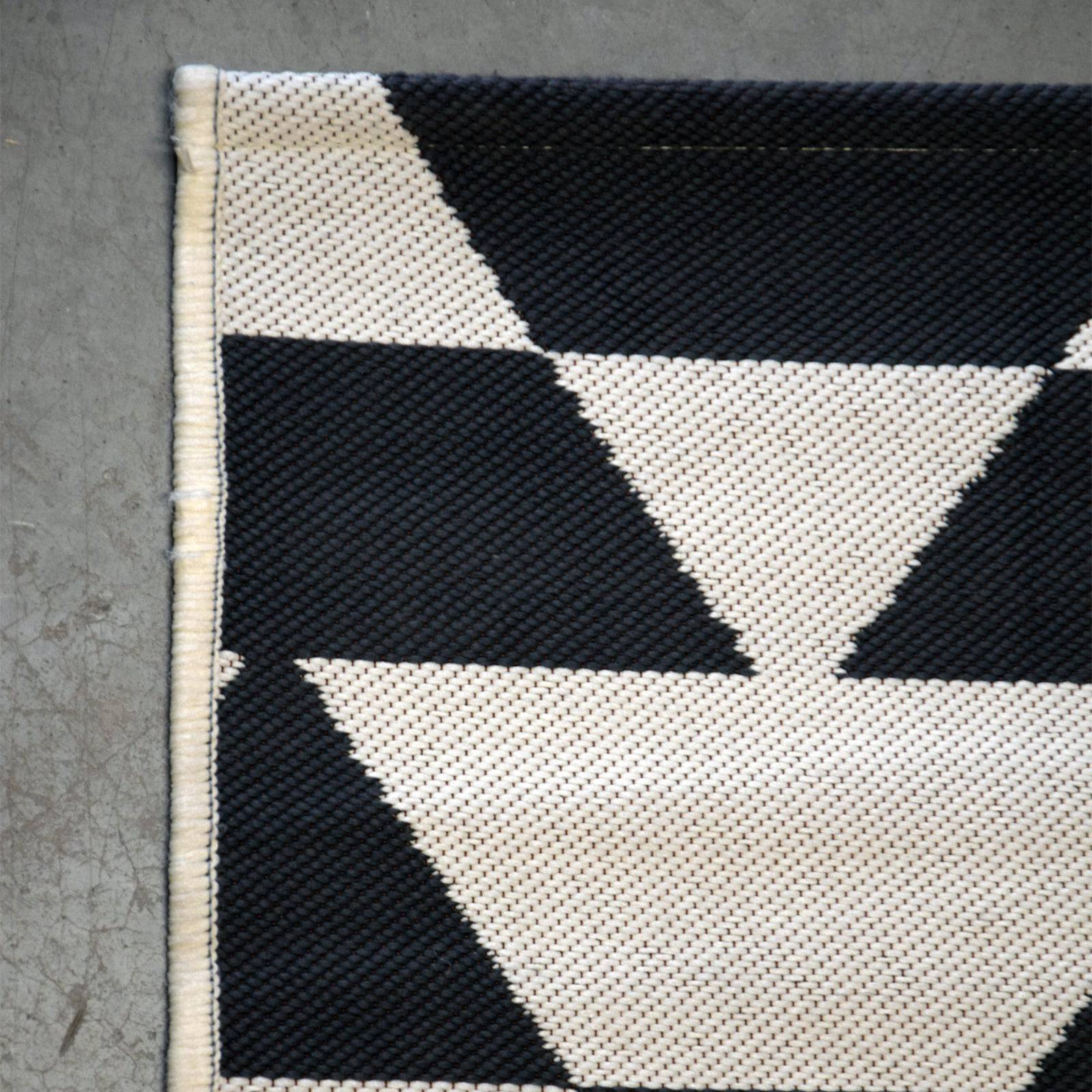 60x90 Cm Outdoor/Indoor Rug Simco-Sim-24-Taupeivory-S -  Rugs - ebarza Furniture UAE | Shop Modern Furniture in Abu Dhabi & Dubai - مفروشات ايبازرا في الامارات | تسوق اثاث عصري وديكورات مميزة في دبي وابوظبي