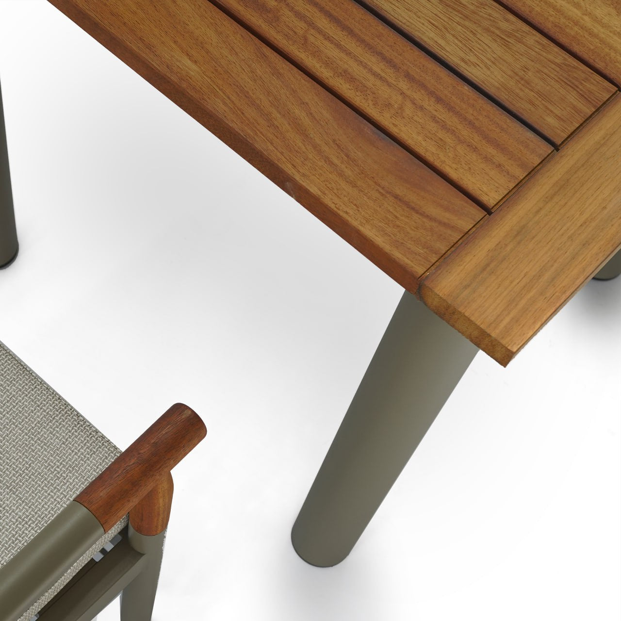 90x90cm ALCON DINING TABLE ALB-Table1002 -  Outdoor Tables - ebarza Furniture UAE | Shop Modern Furniture in Abu Dhabi & Dubai - مفروشات ايبازرا في الامارات | تسوق اثاث عصري وديكورات مميزة في دبي وابوظبي